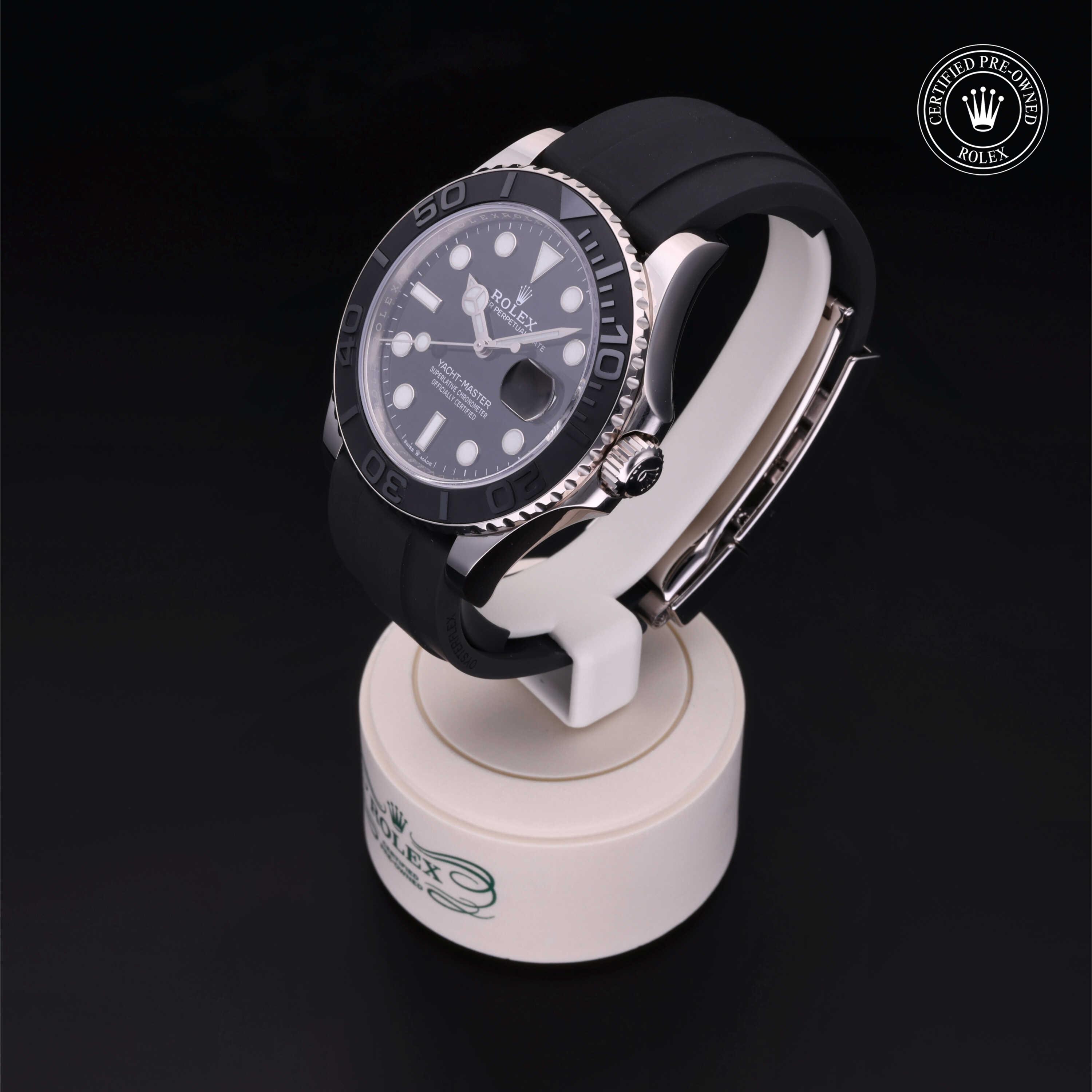 Oyster Perpetual Yacht-Master 42