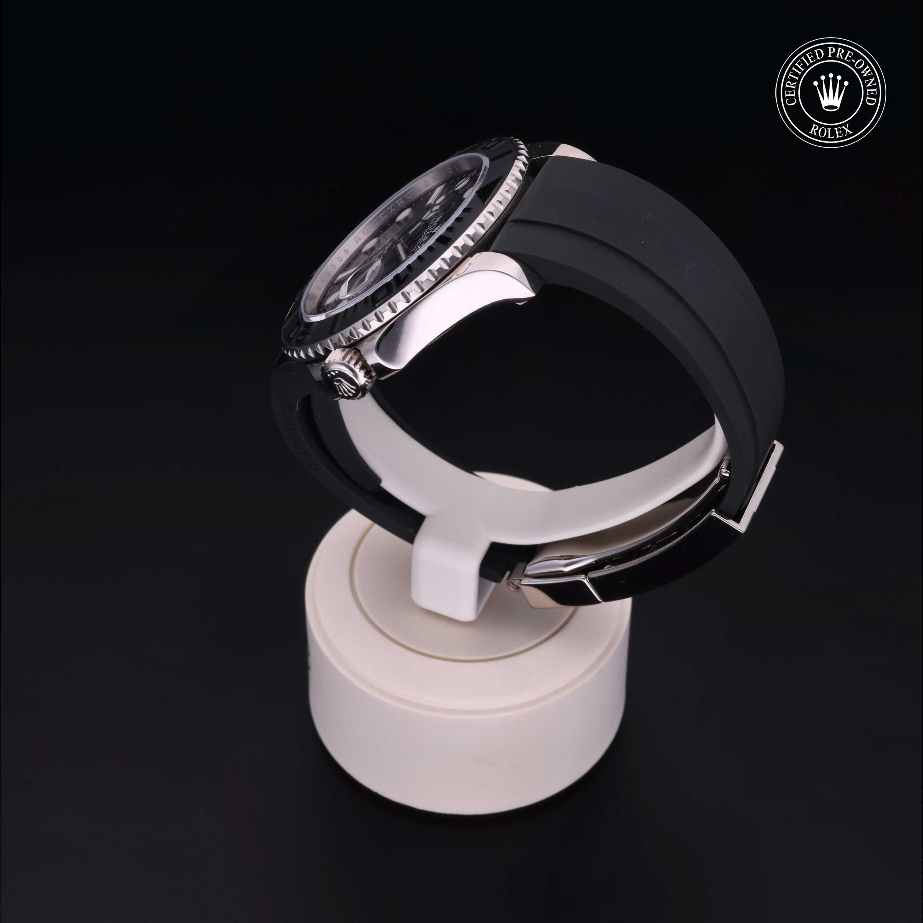 Oyster Perpetual Yacht-Master 42