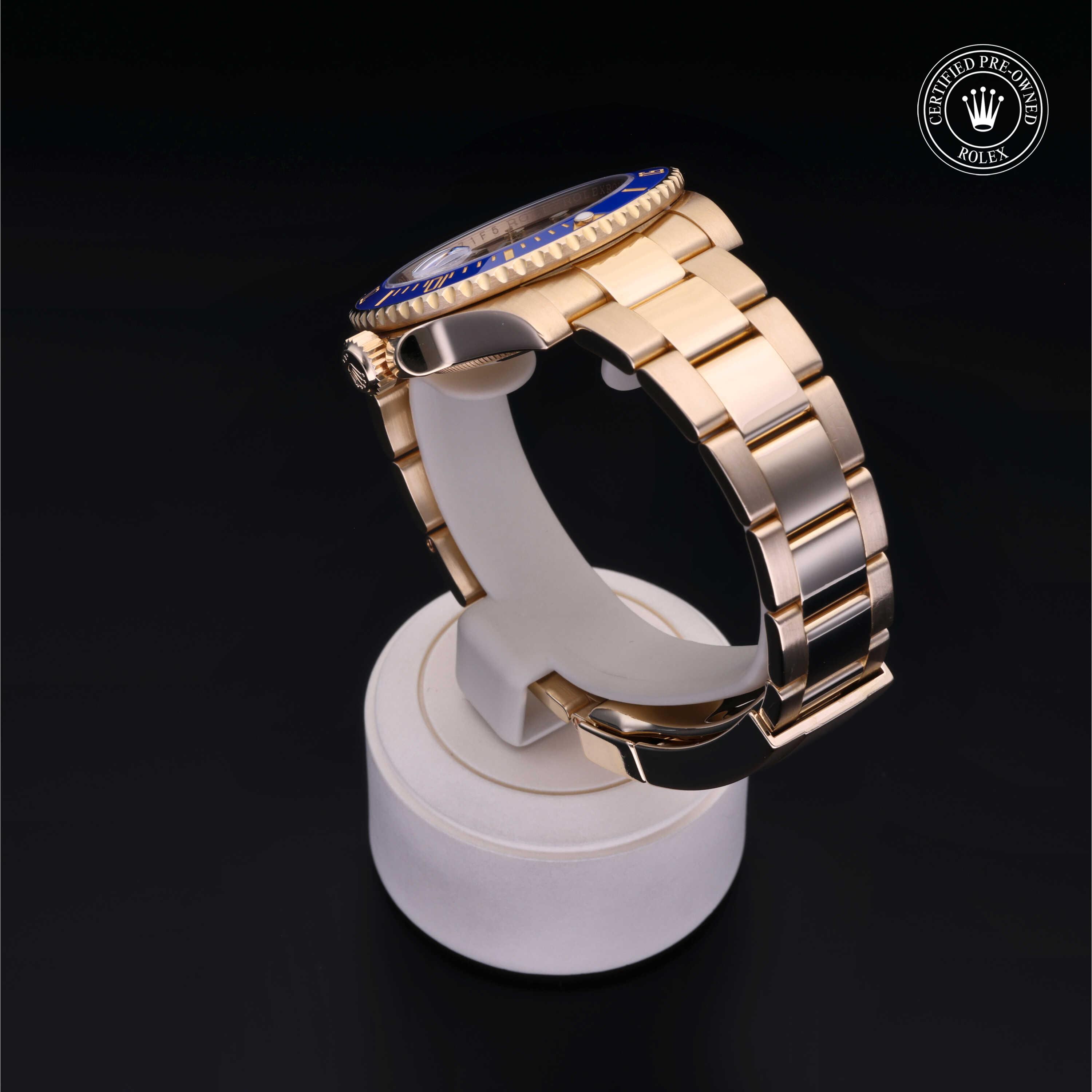 Oyster Perpetual Submariner