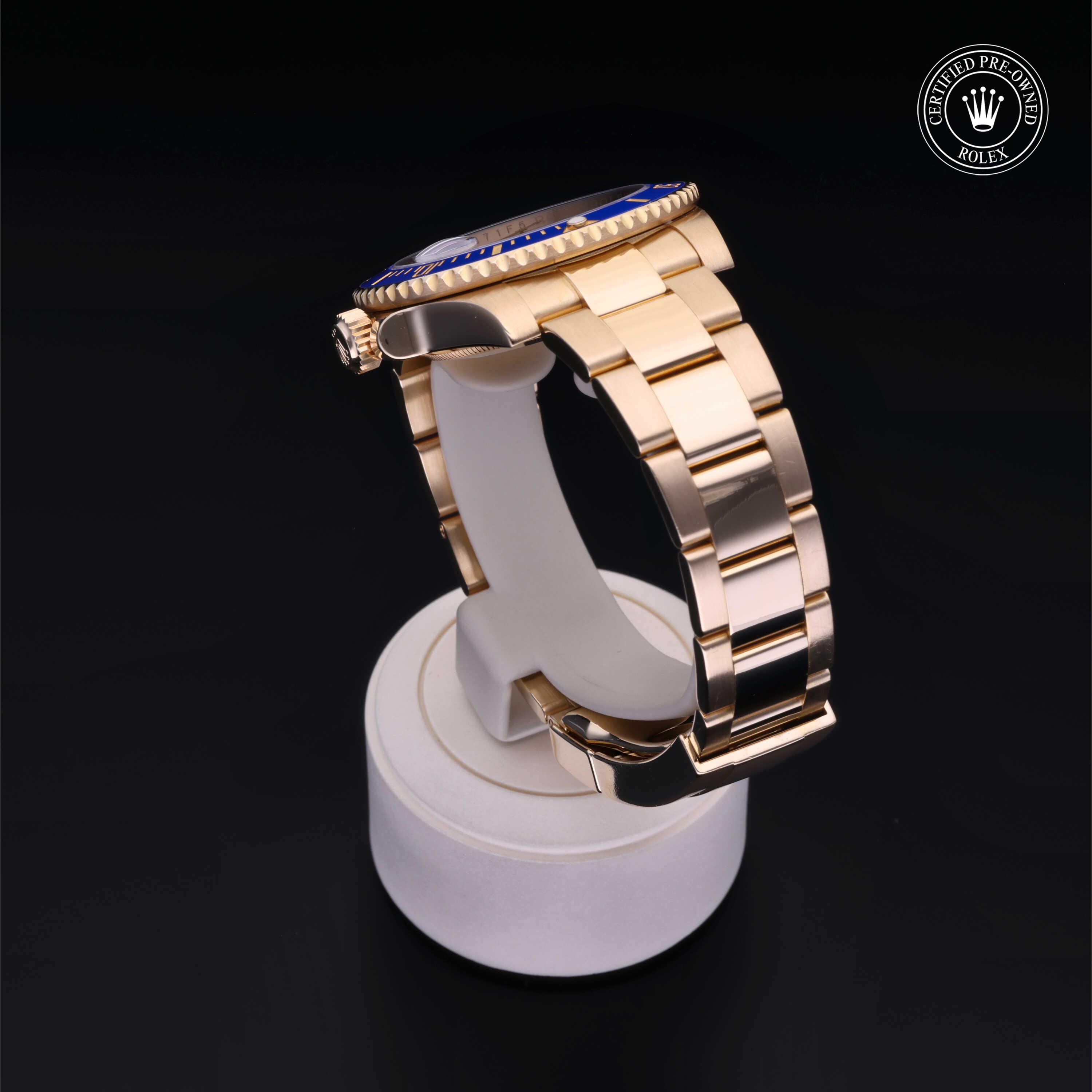 Oyster Perpetual Submariner