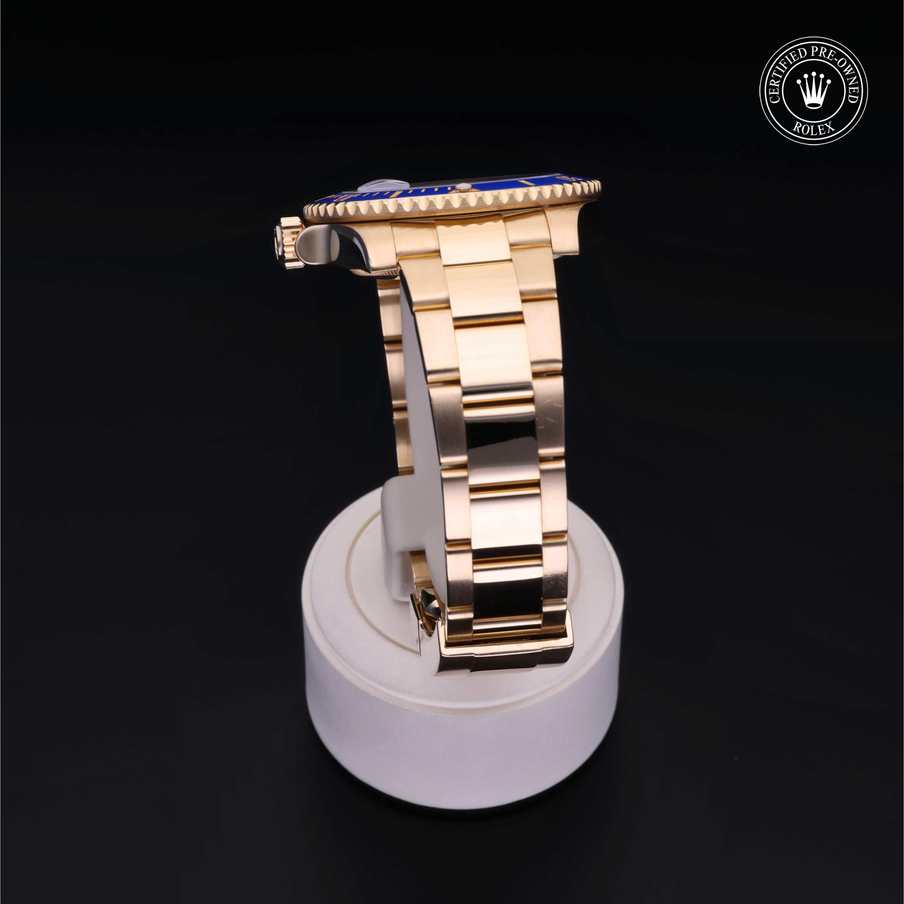 Oyster Perpetual Submariner