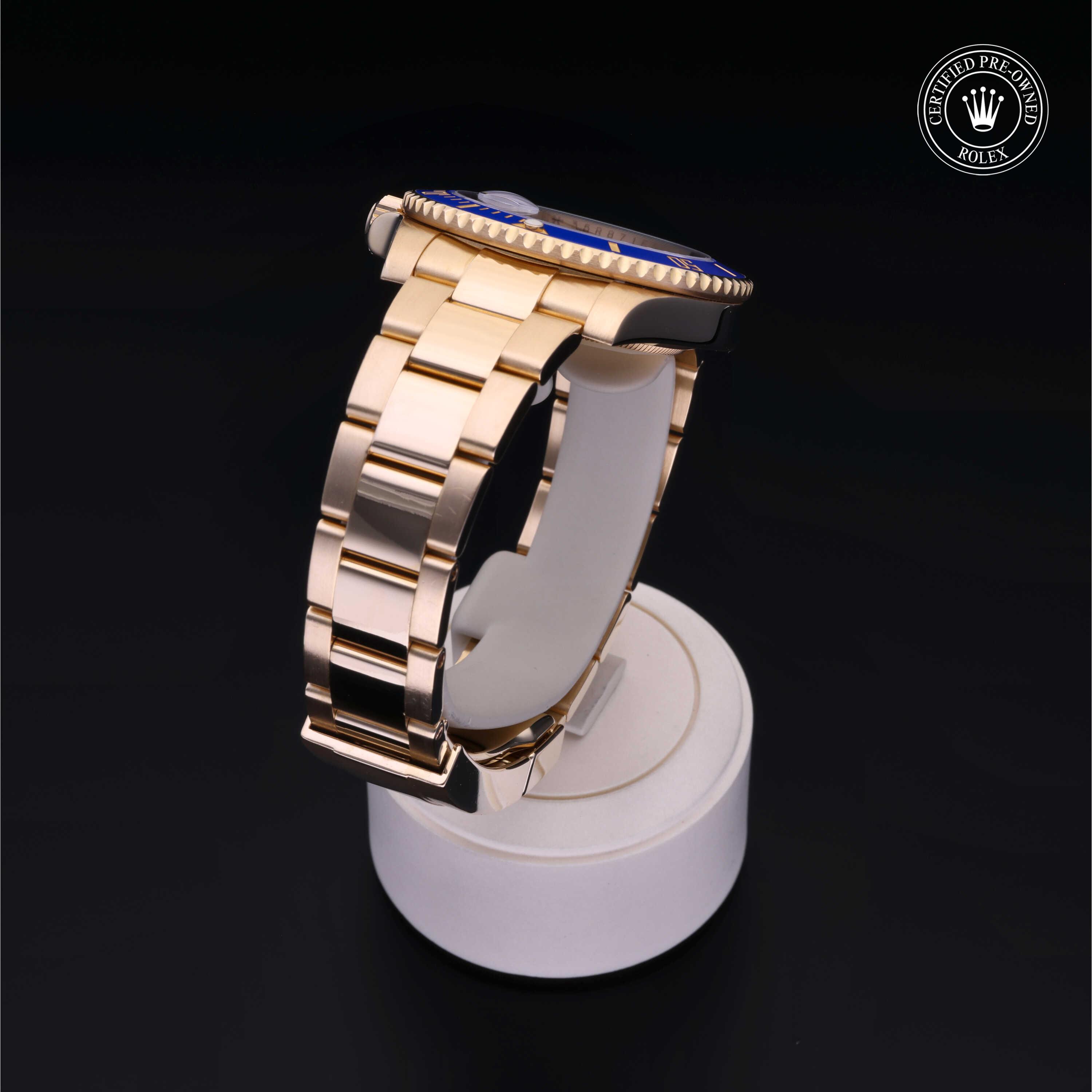 Oyster Perpetual Submariner