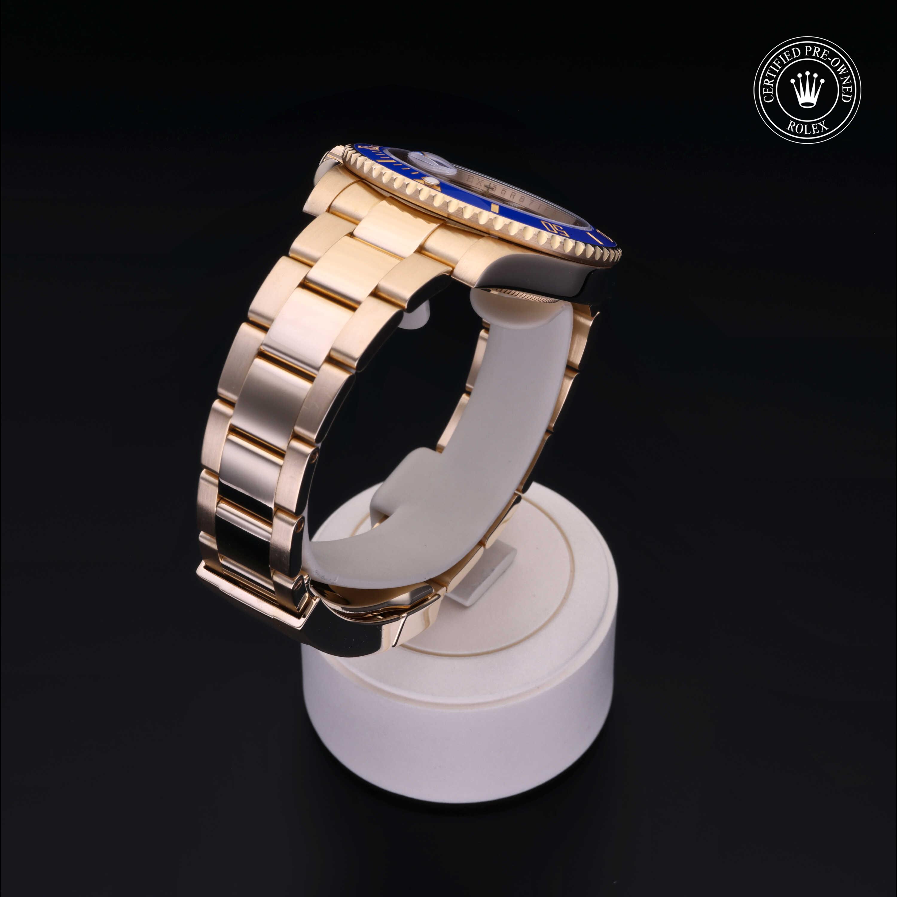 Oyster Perpetual Submariner