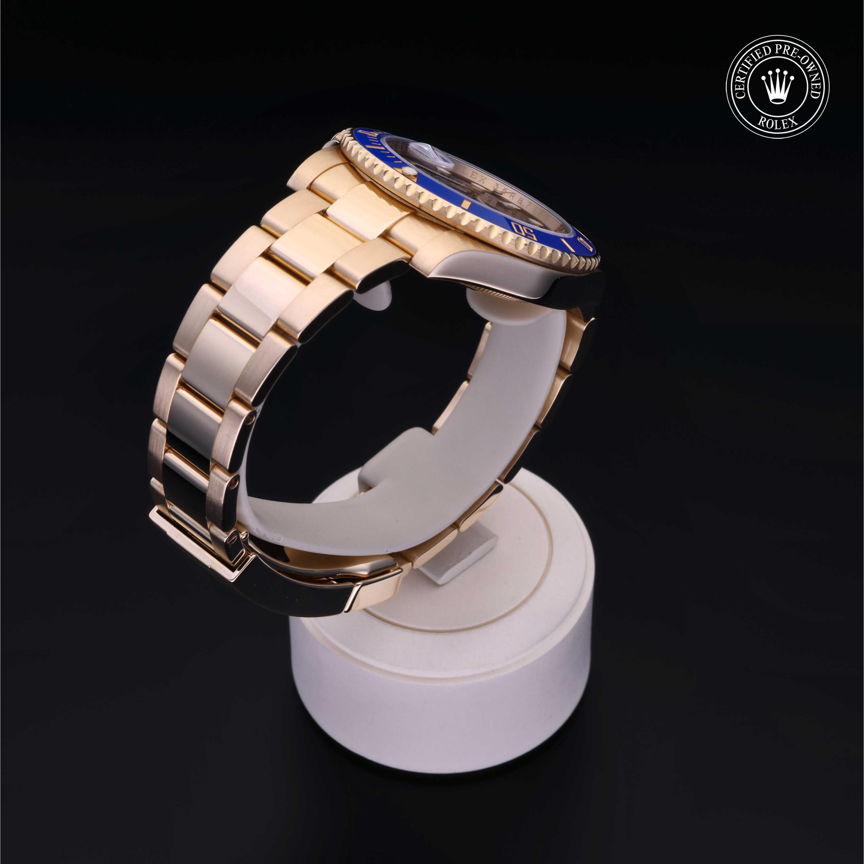 Oyster Perpetual Submariner