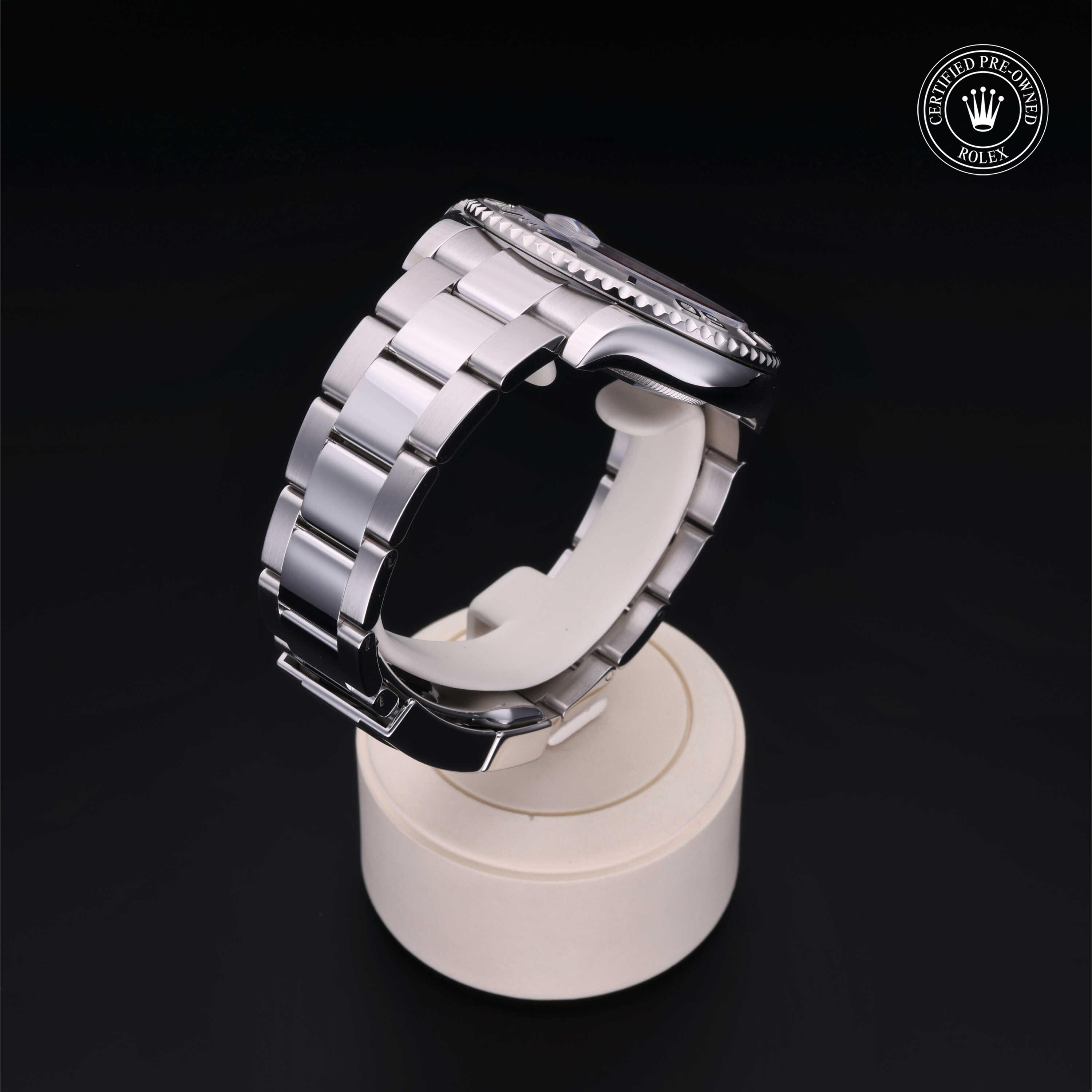 Oyster Perpetual Yacht-Master 40
