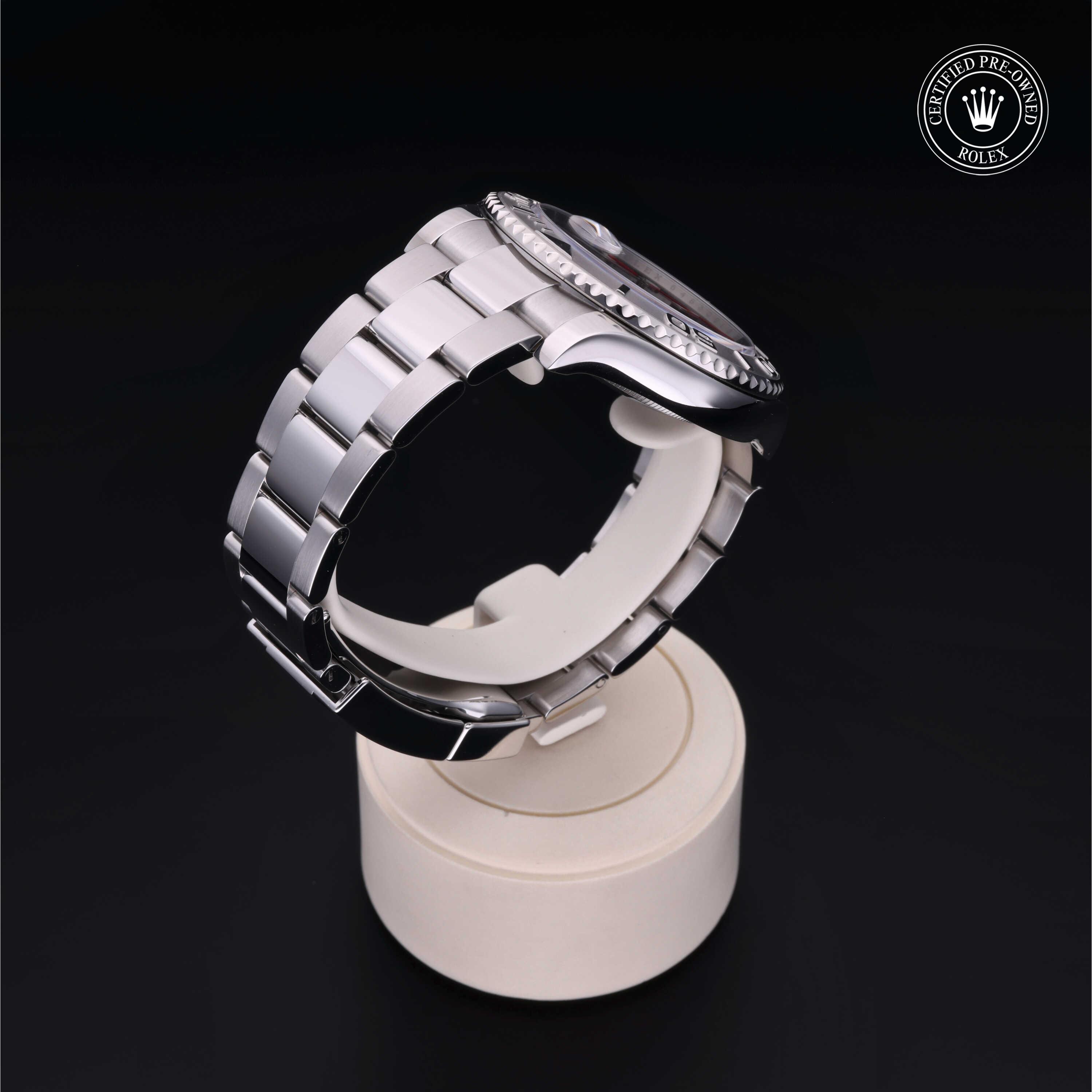 Oyster Perpetual Yacht-Master 40