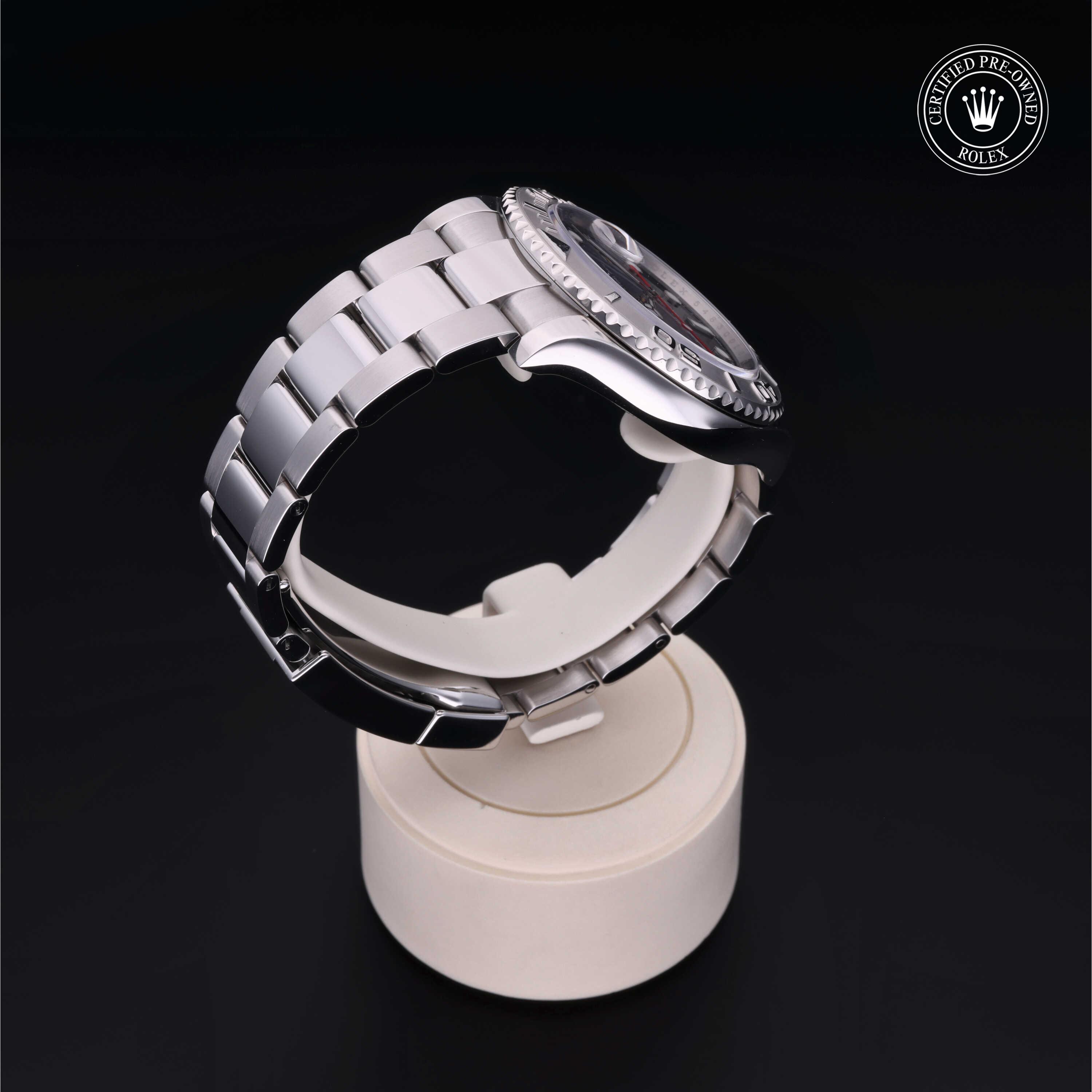 Oyster Perpetual Yacht-Master 40