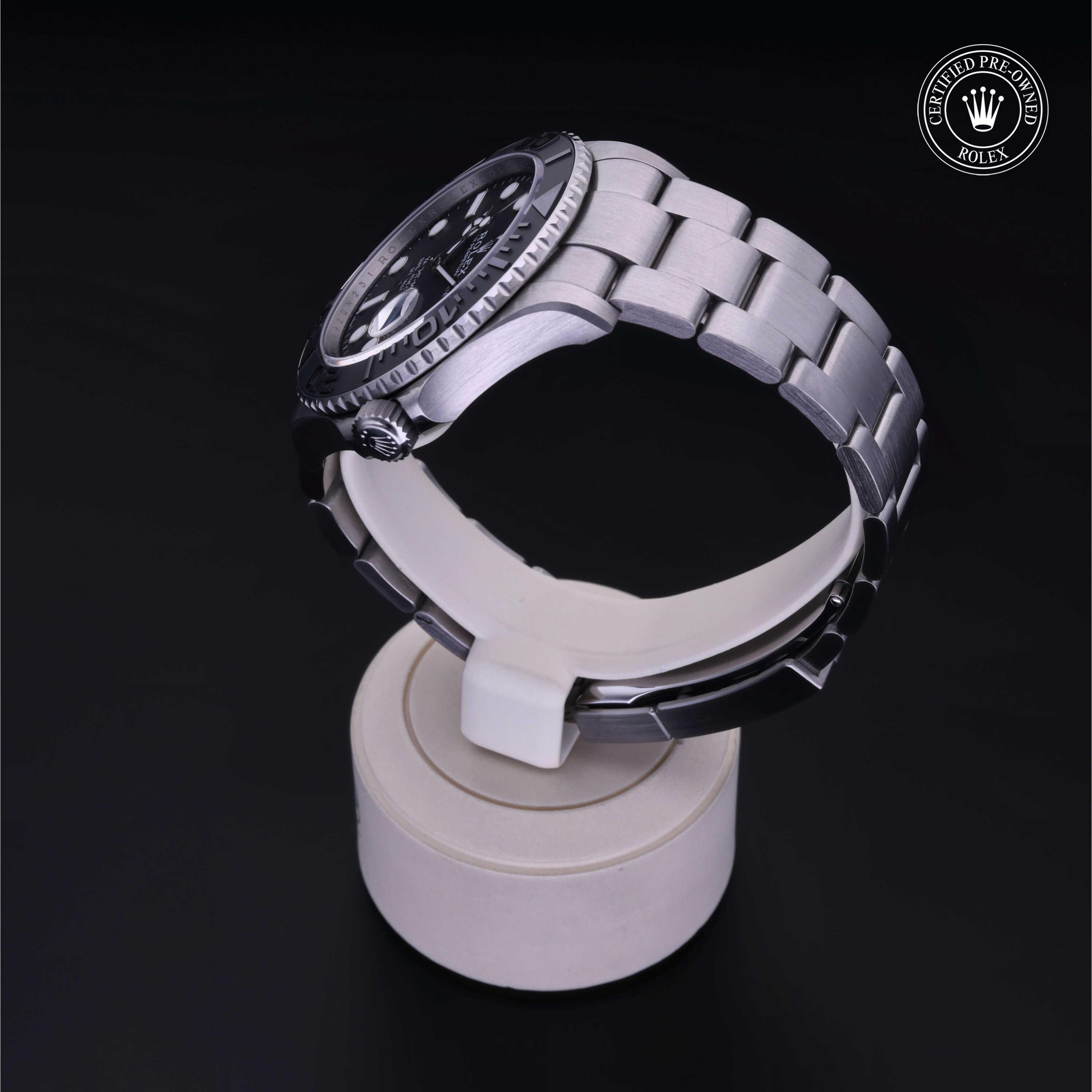 Oyster Perpetual Yacht-Master 42