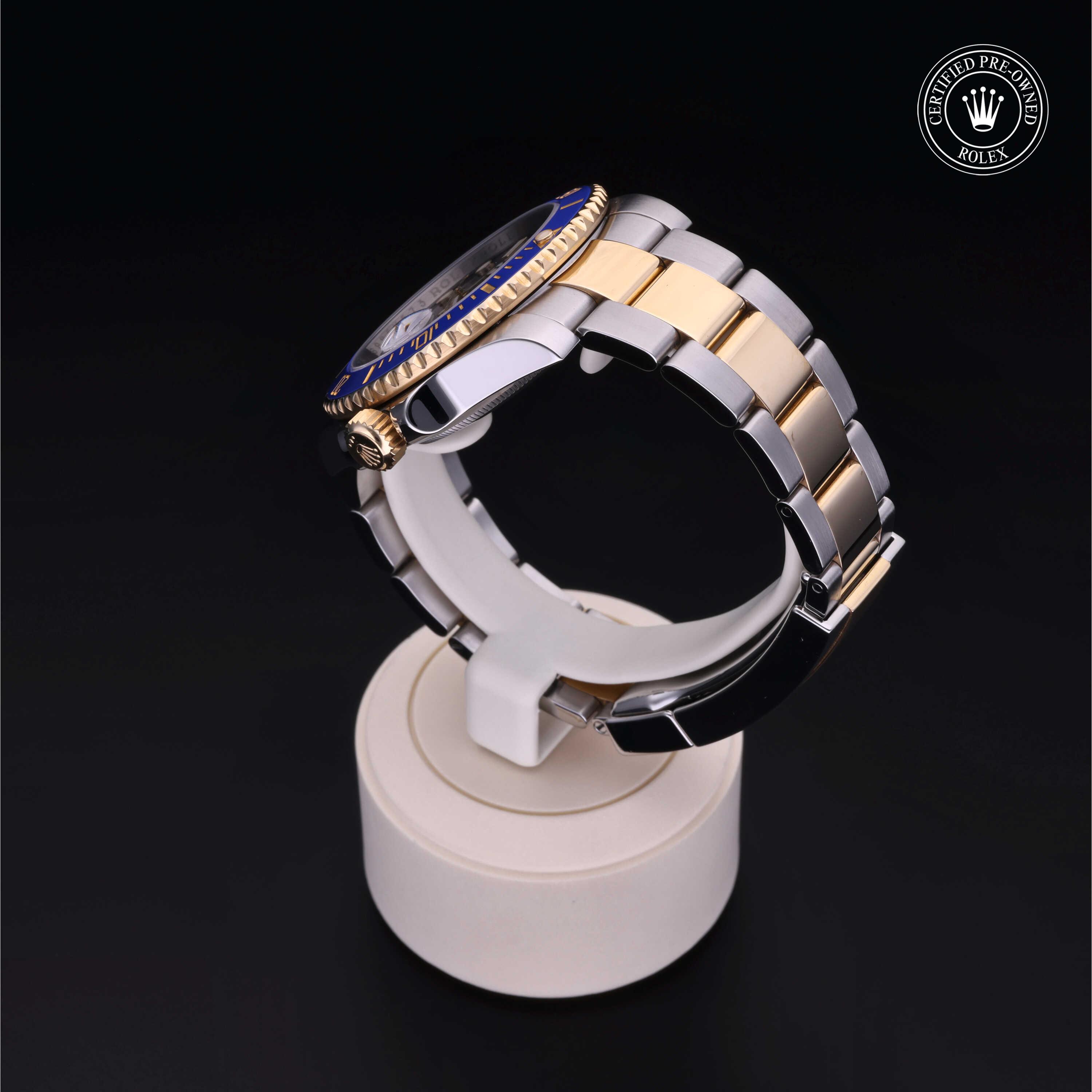 Oyster Perpetual Submariner