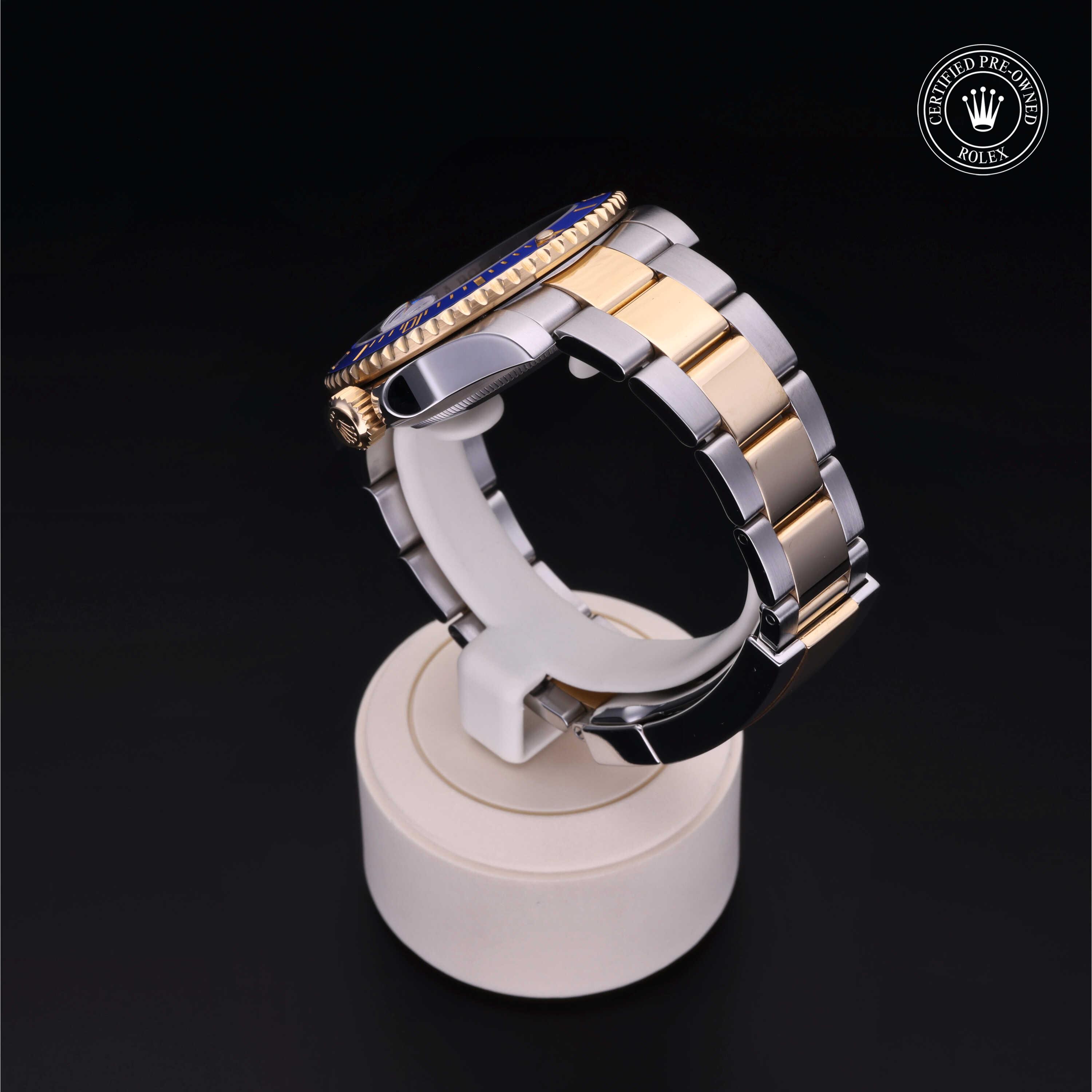 Oyster Perpetual Submariner