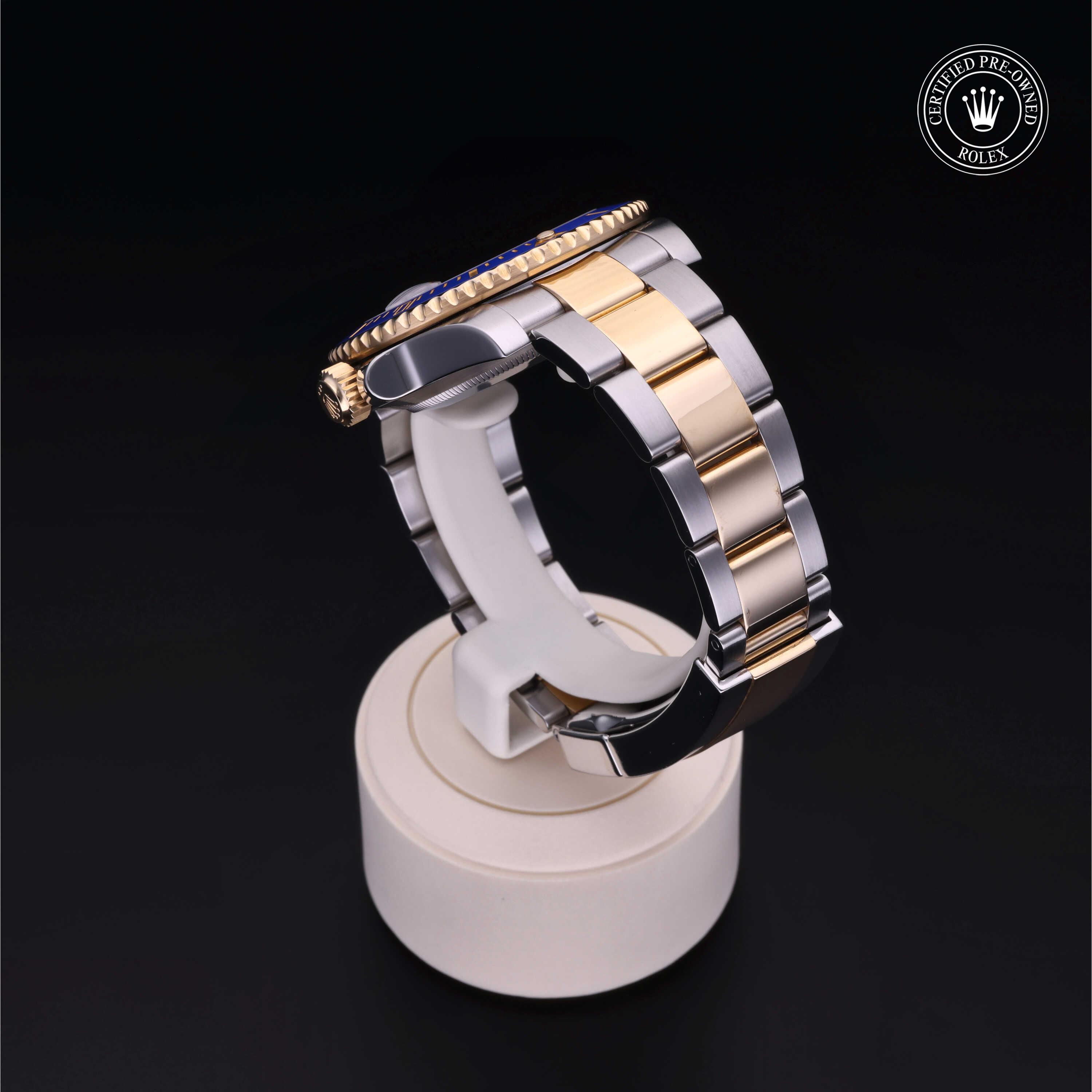 Oyster Perpetual Submariner