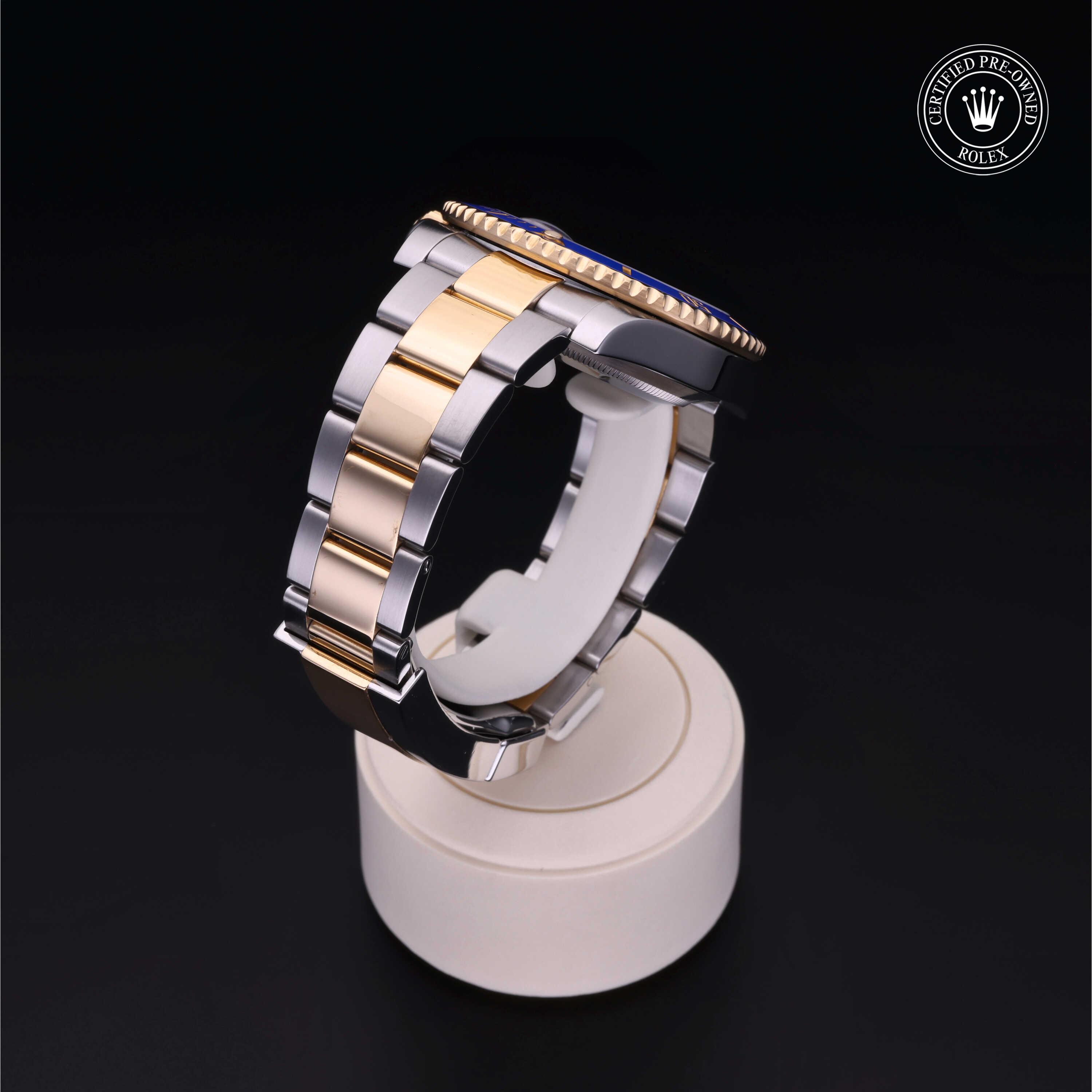 Oyster Perpetual Submariner