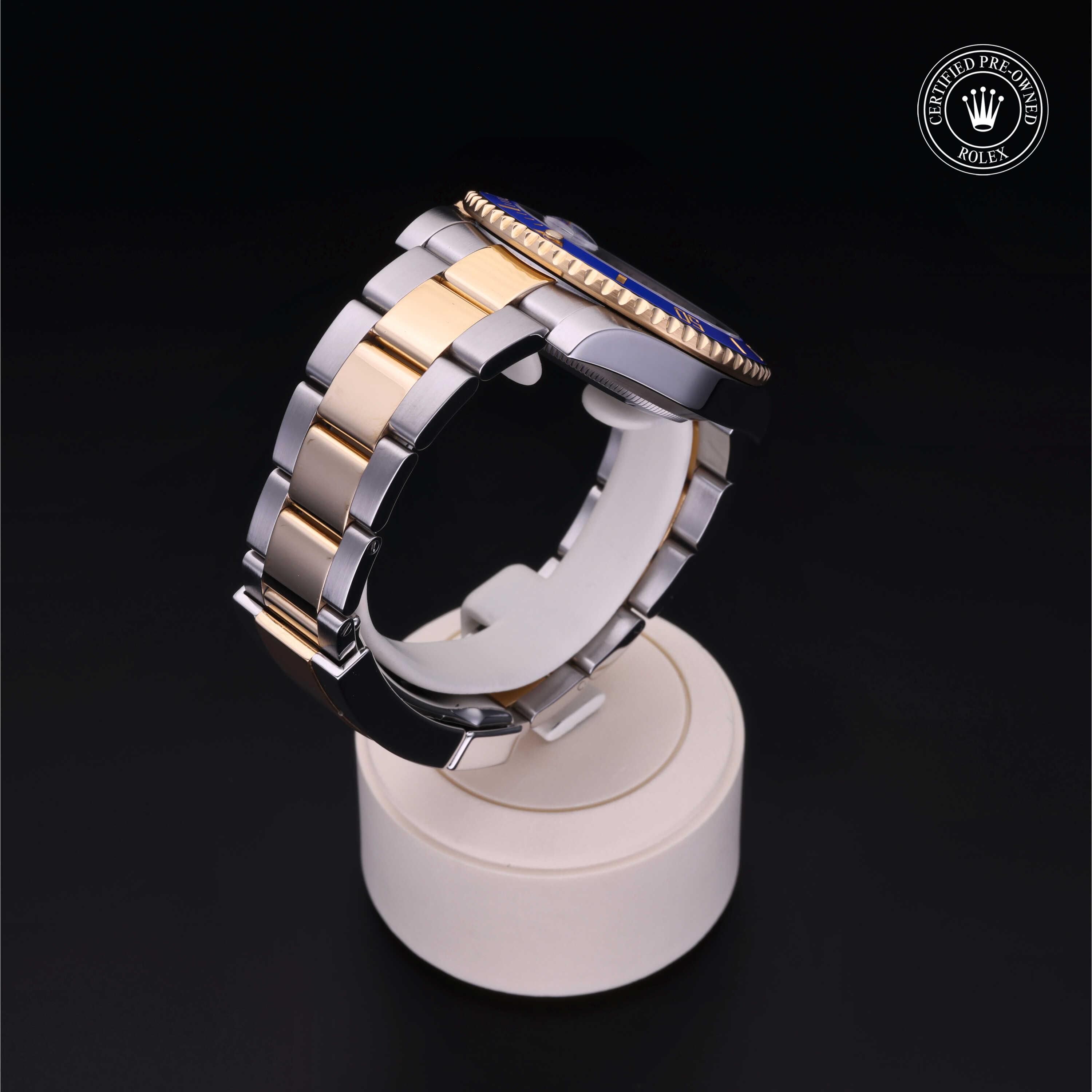 Oyster Perpetual Submariner