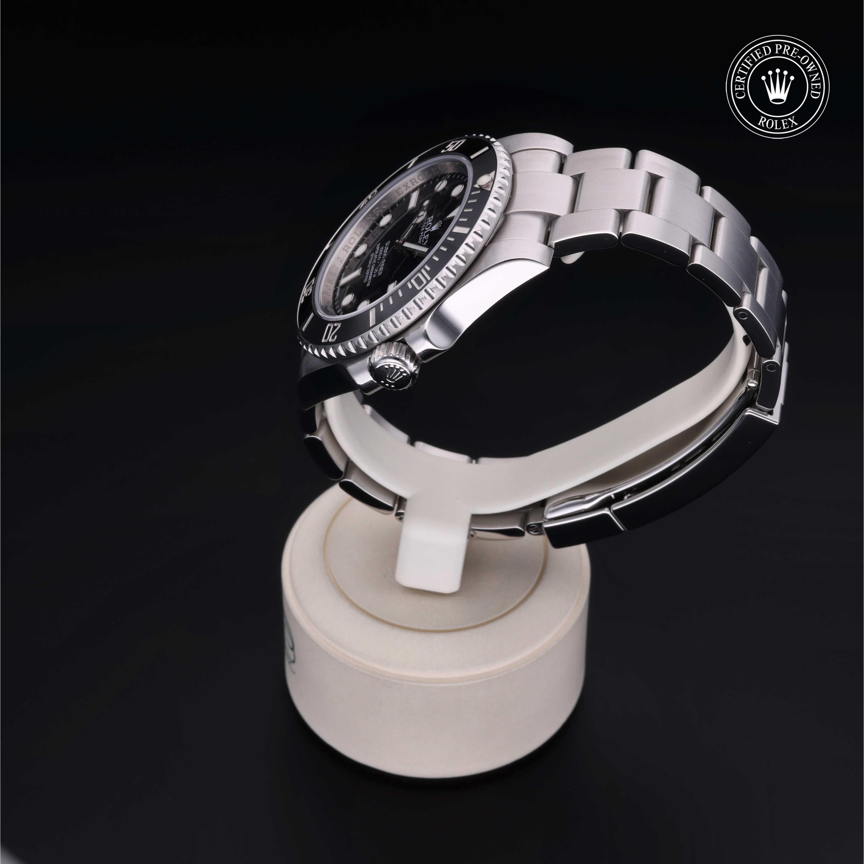 Oyster Perpetual Submariner