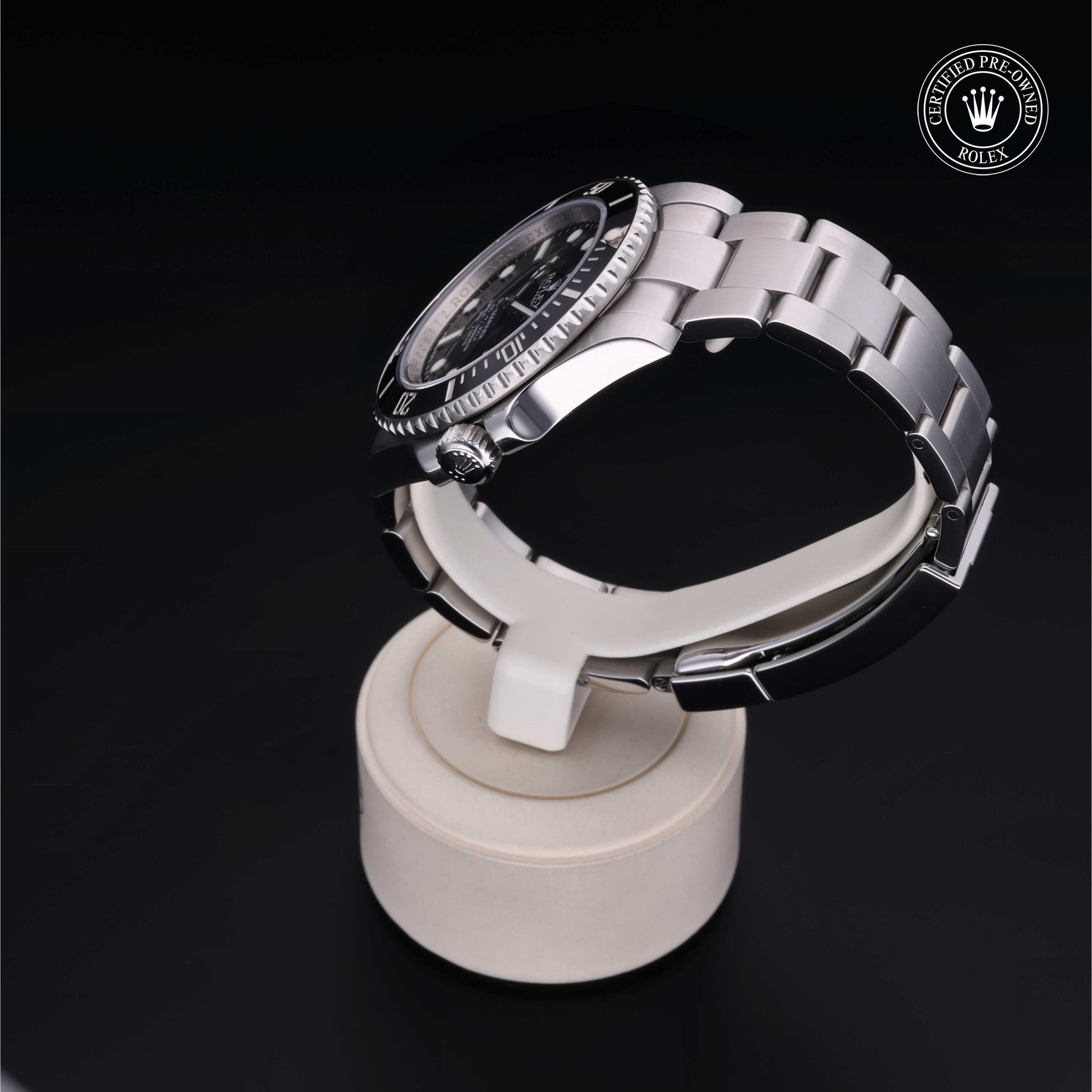 Oyster Perpetual Submariner