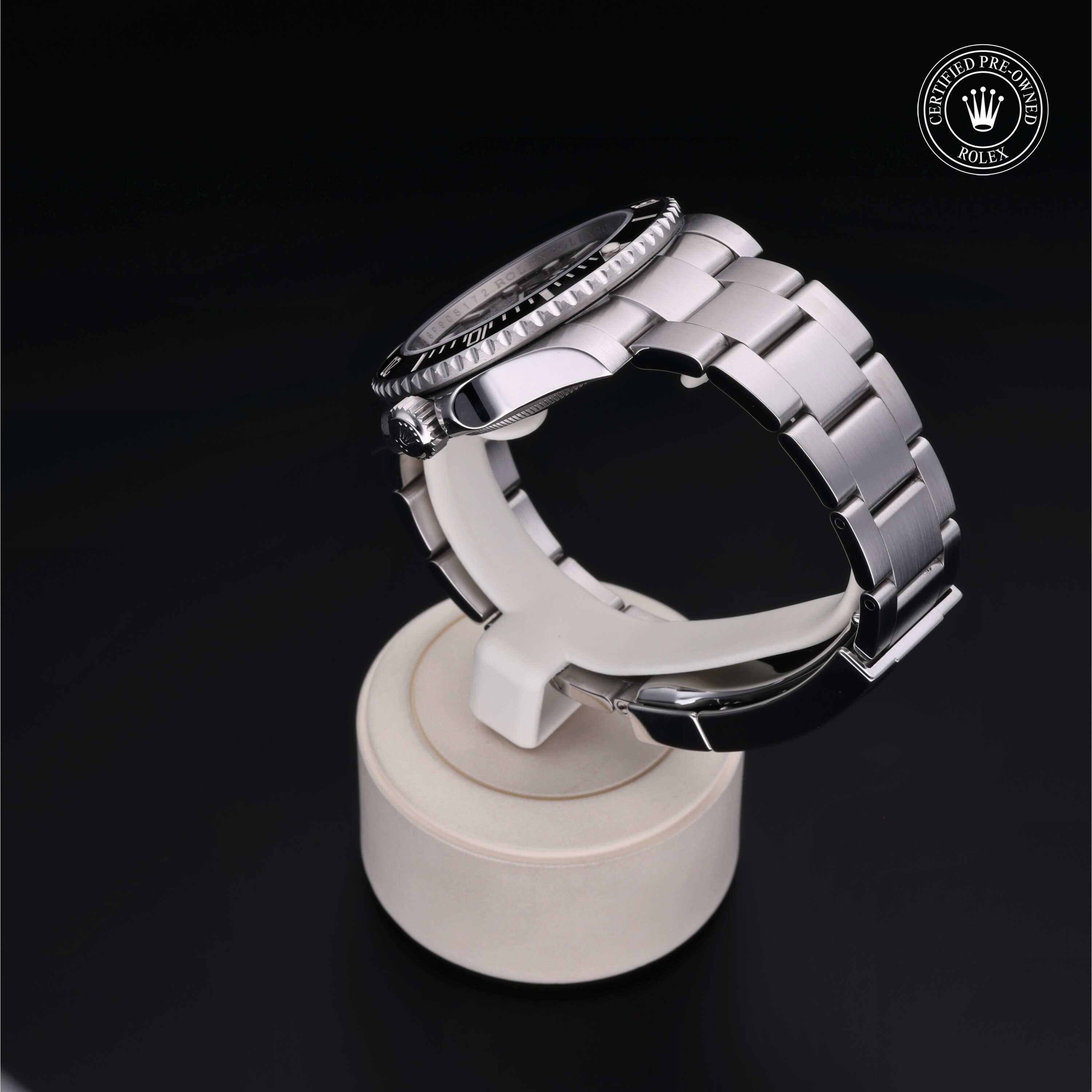 Oyster Perpetual Submariner