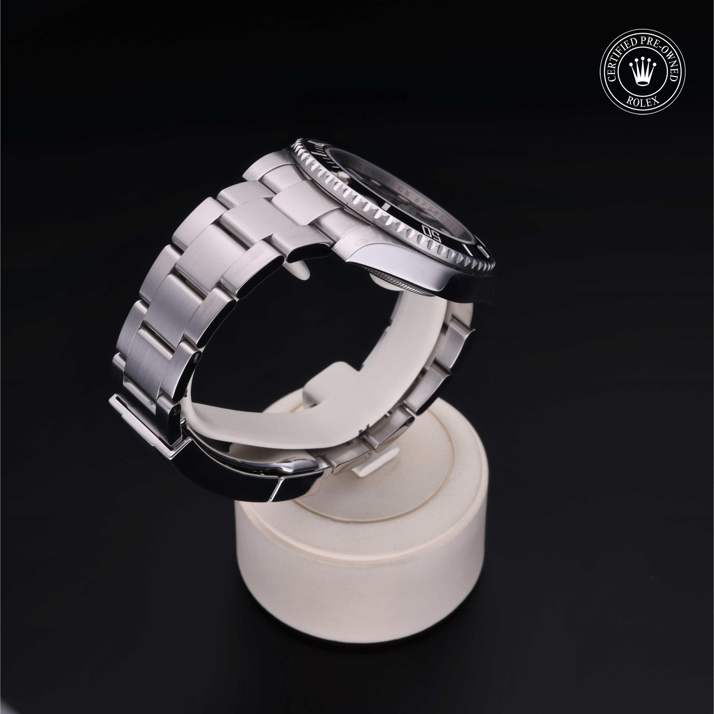 Oyster Perpetual Submariner