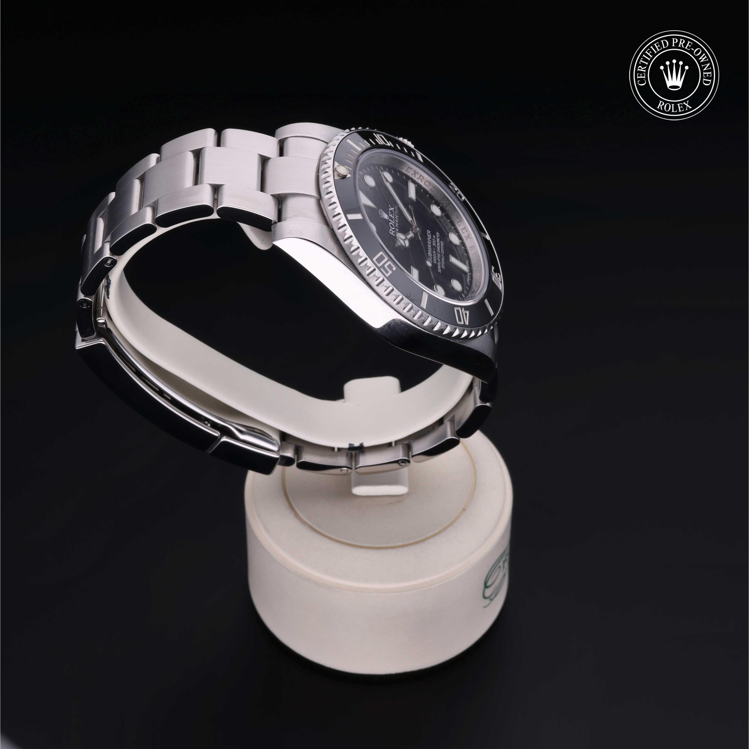 Oyster Perpetual Submariner