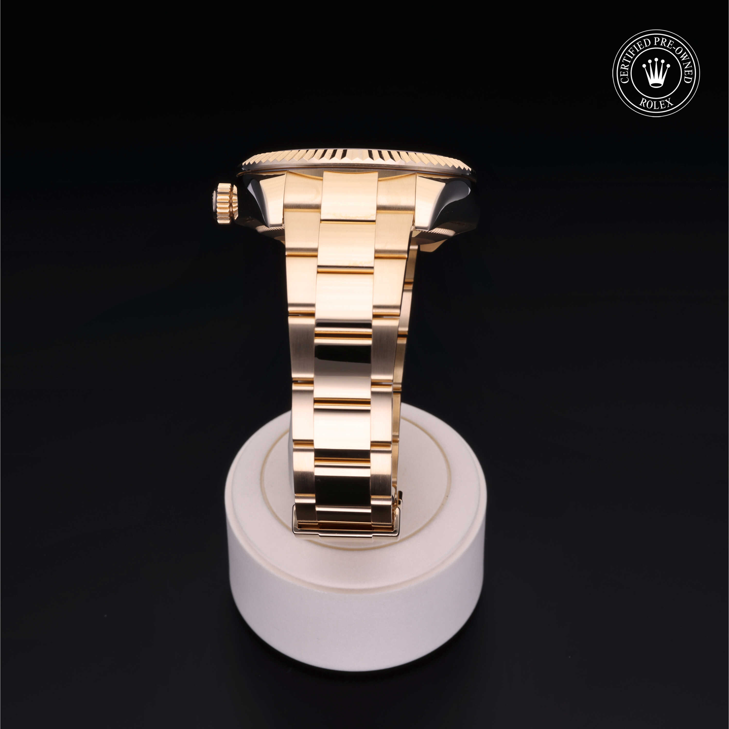Oyster Perpetual Sky-Dweller Oyster Perpetual Sky-Dweller