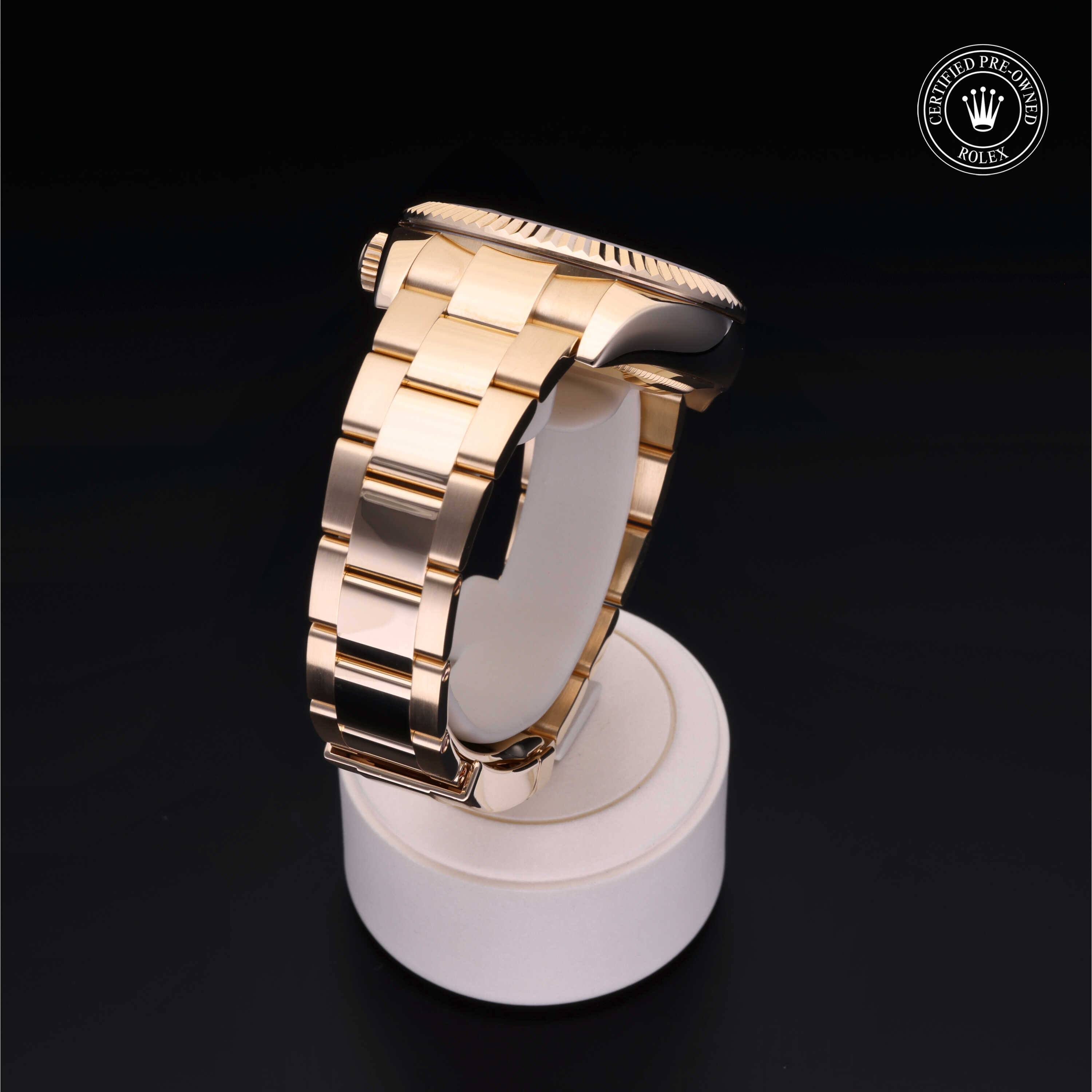 Oyster Perpetual Sky-Dweller Oyster Perpetual Sky-Dweller