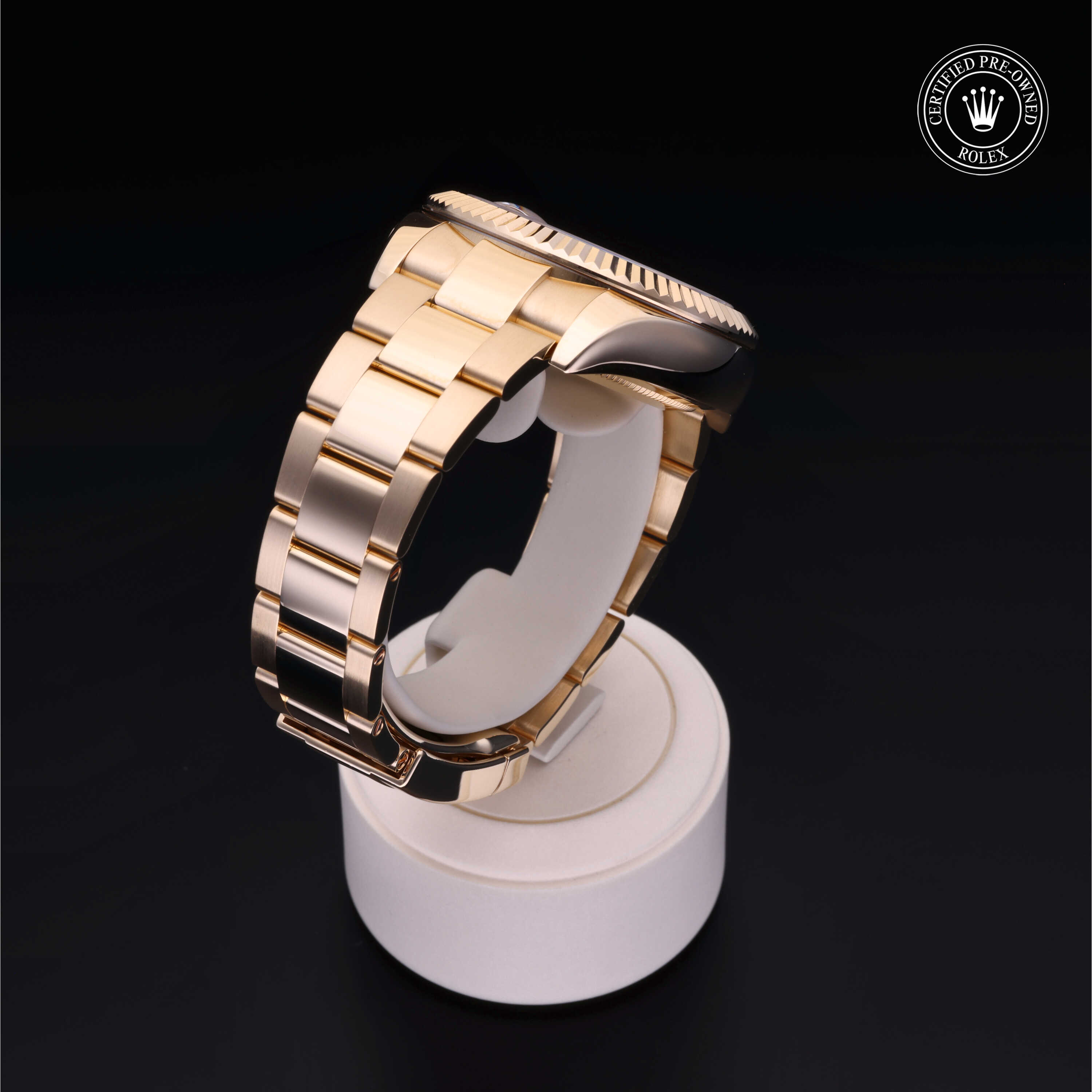 Oyster Perpetual Sky-Dweller Oyster Perpetual Sky-Dweller