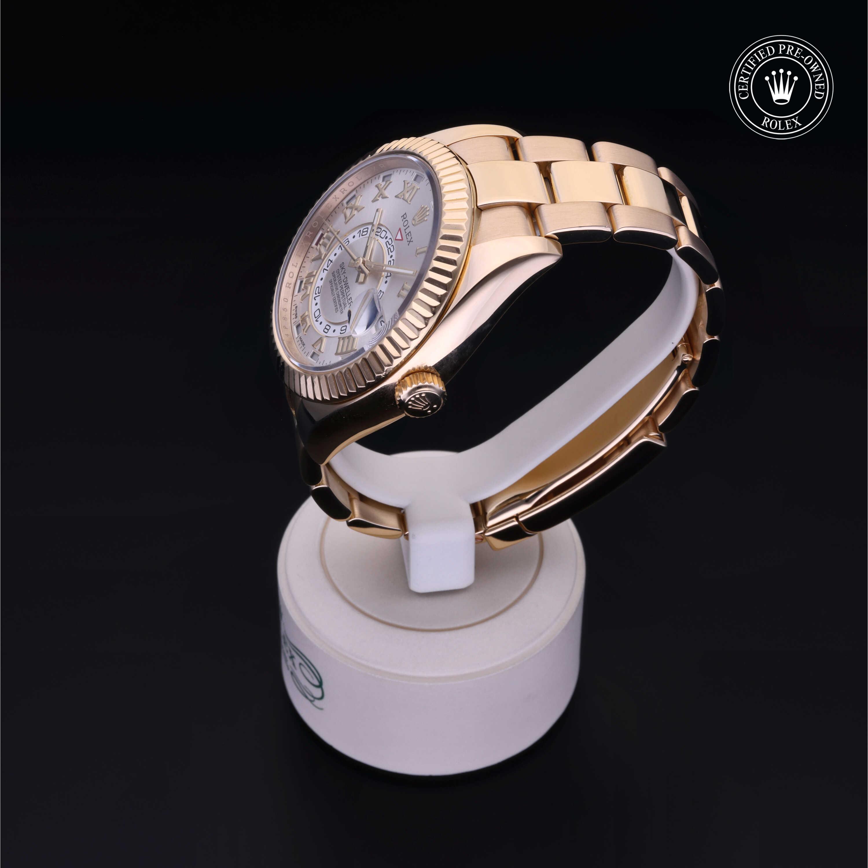 Oyster Perpetual Sky-Dweller