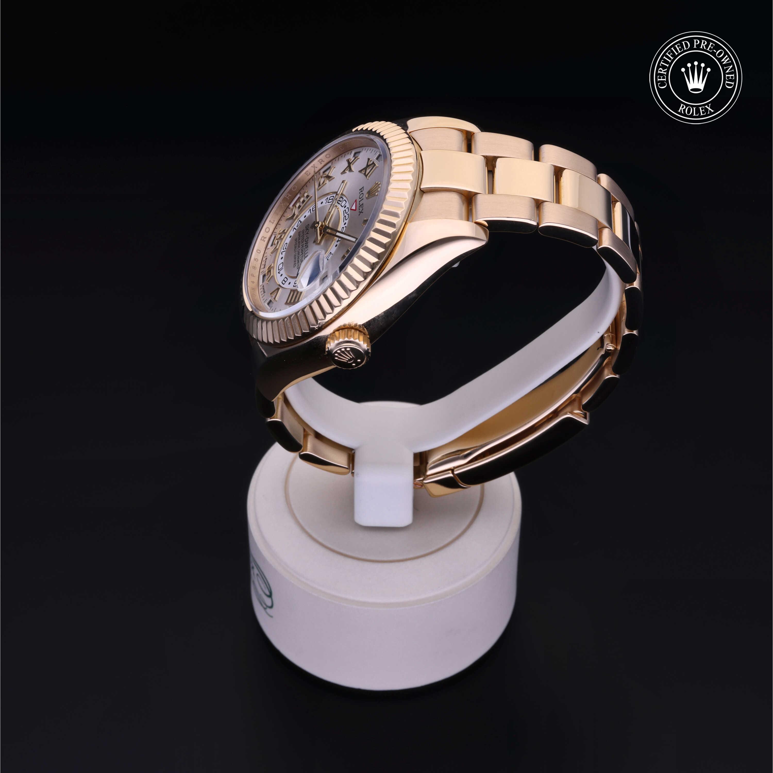 Oyster Perpetual Sky-Dweller