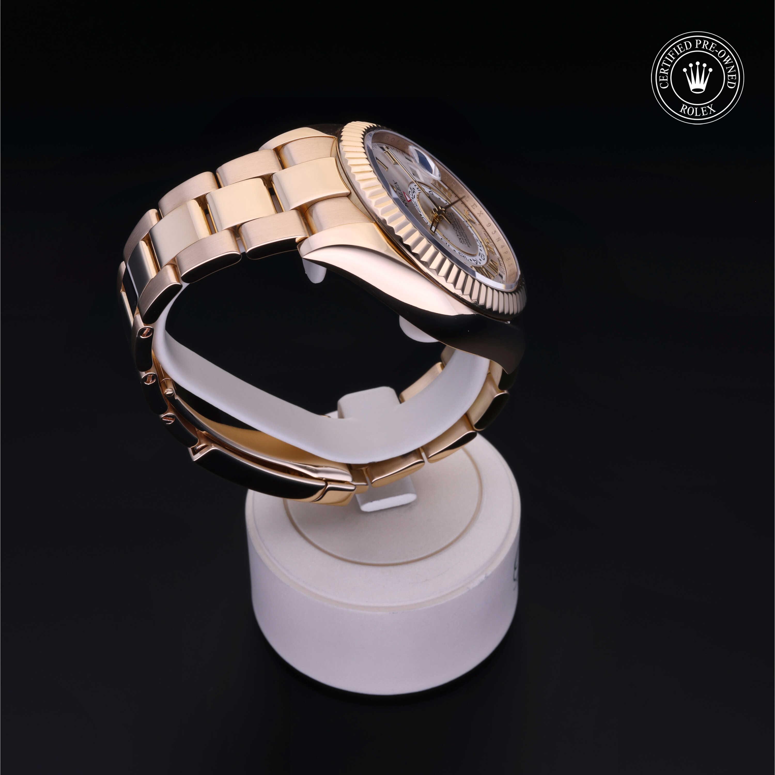 Oyster Perpetual Sky-Dweller