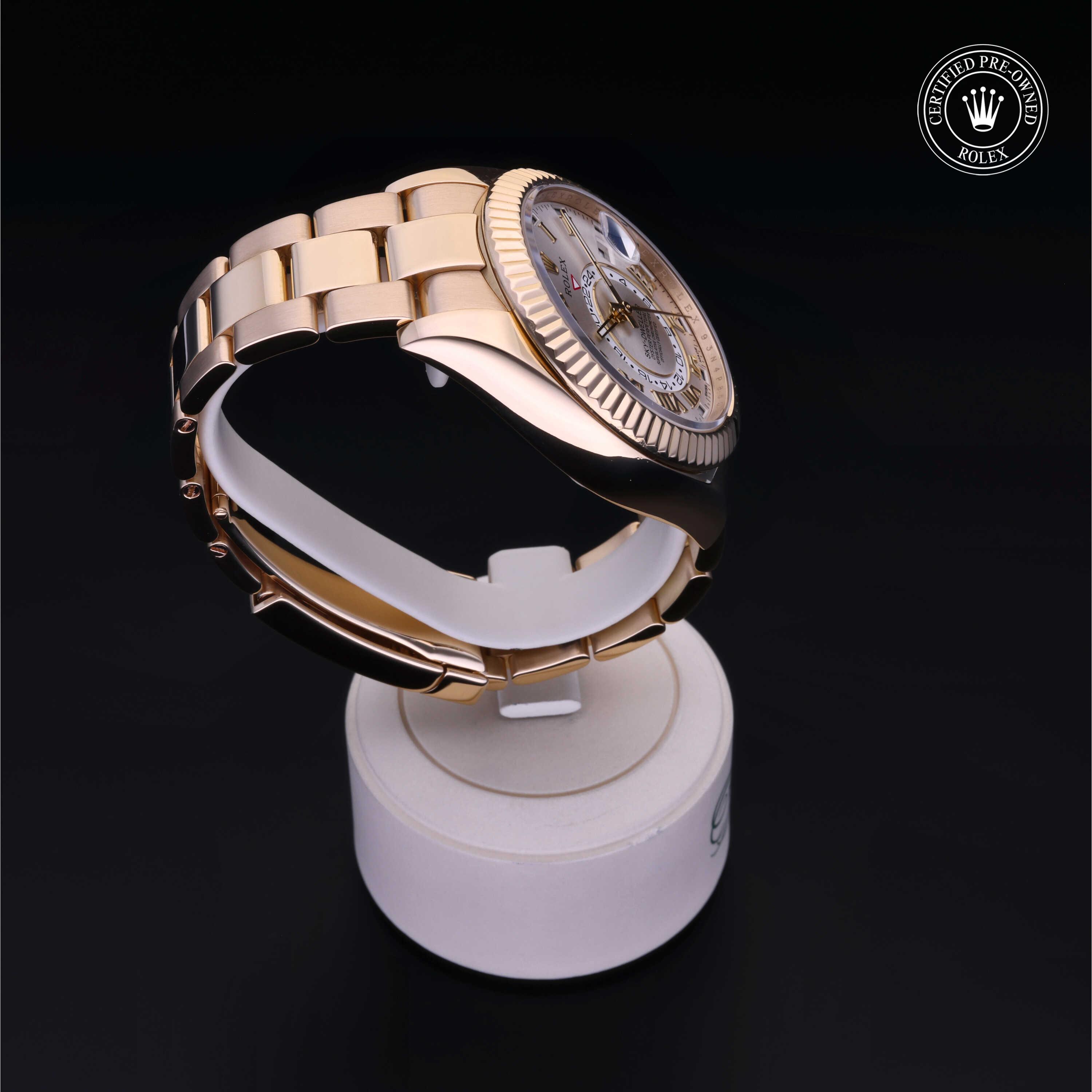 Oyster Perpetual Sky-Dweller