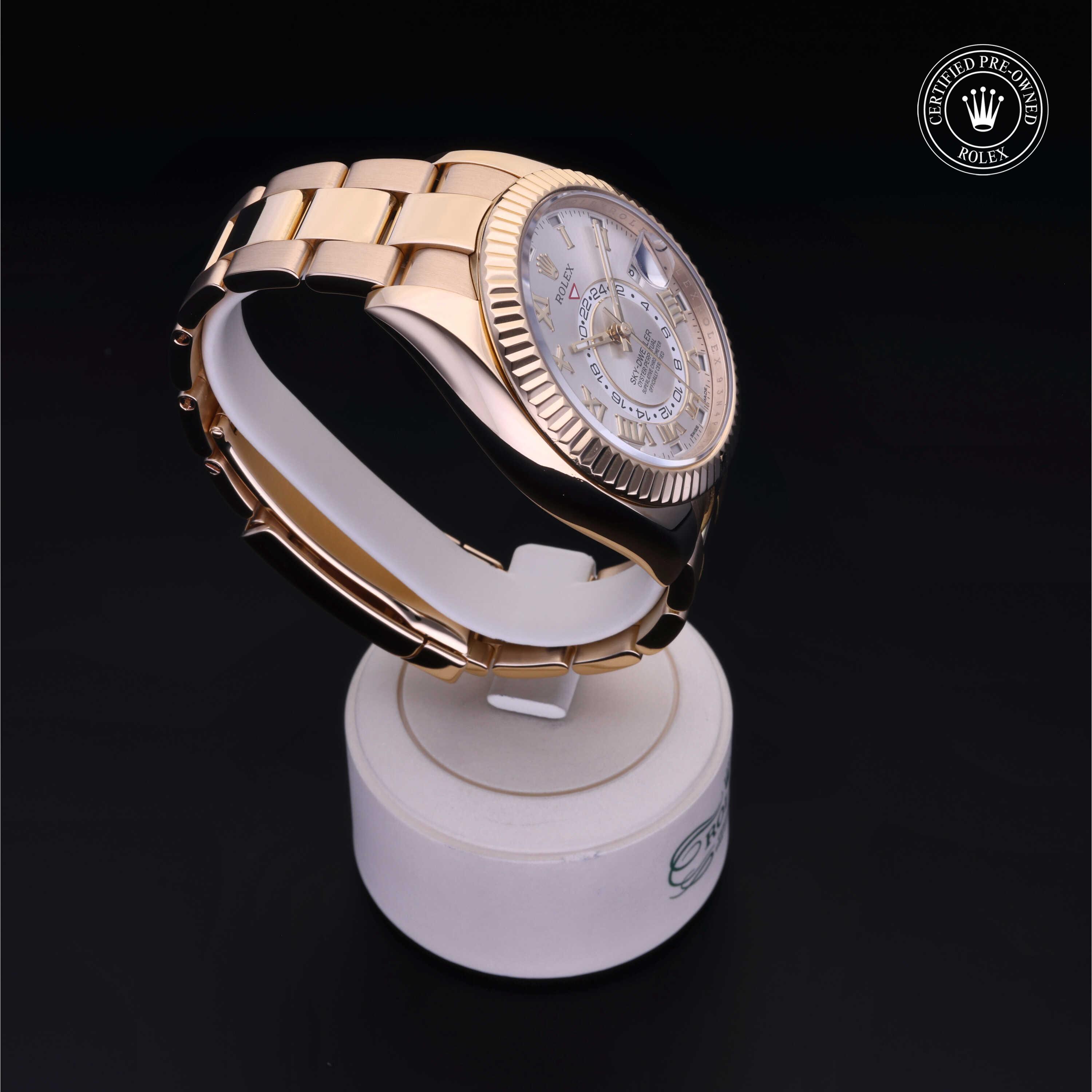 Oyster Perpetual Sky-Dweller
