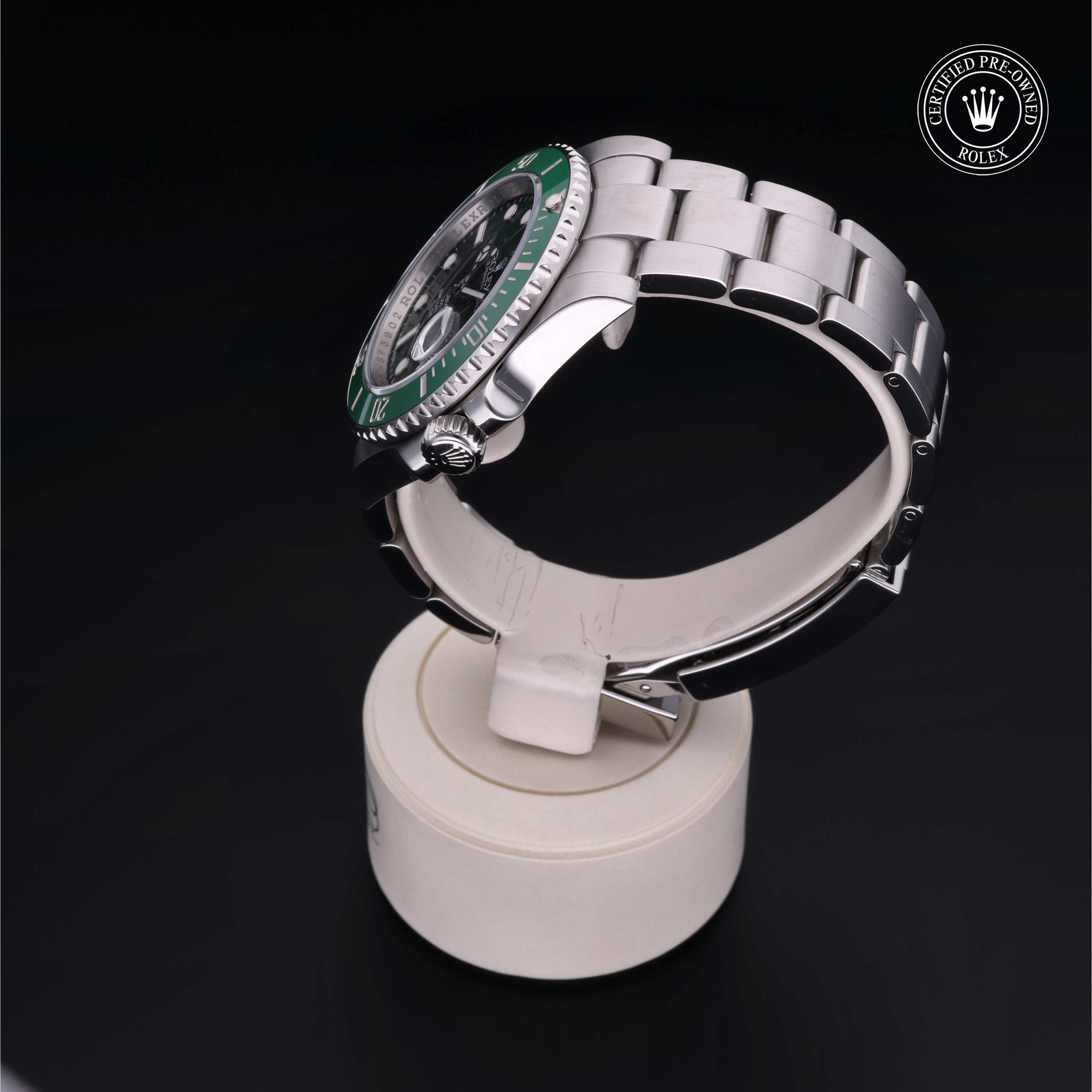 Oyster Perpetual Submariner