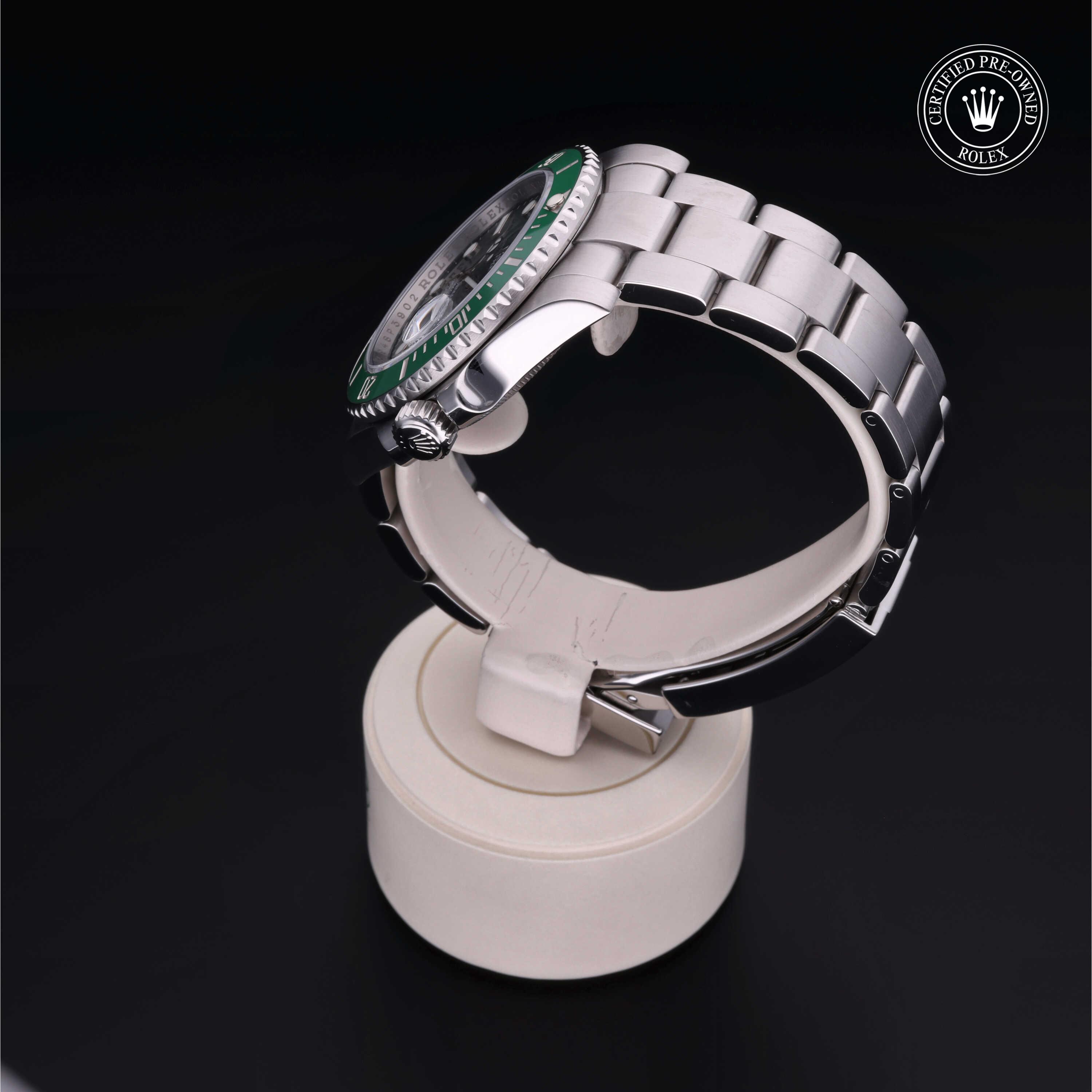 Oyster Perpetual Submariner