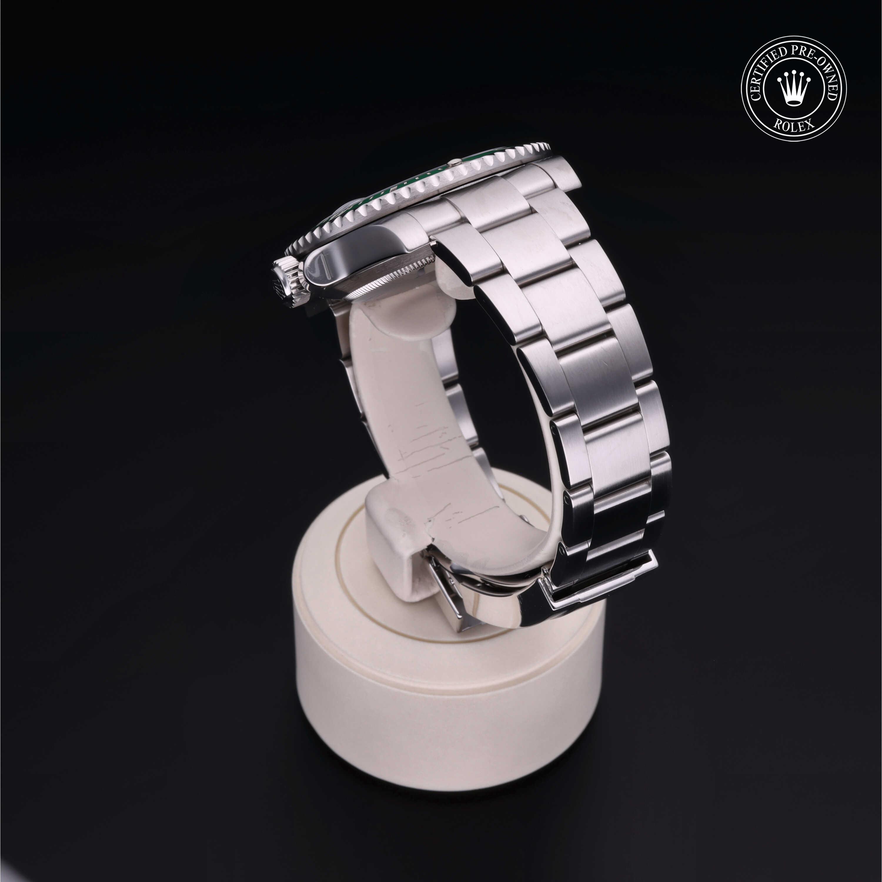 Oyster Perpetual Submariner