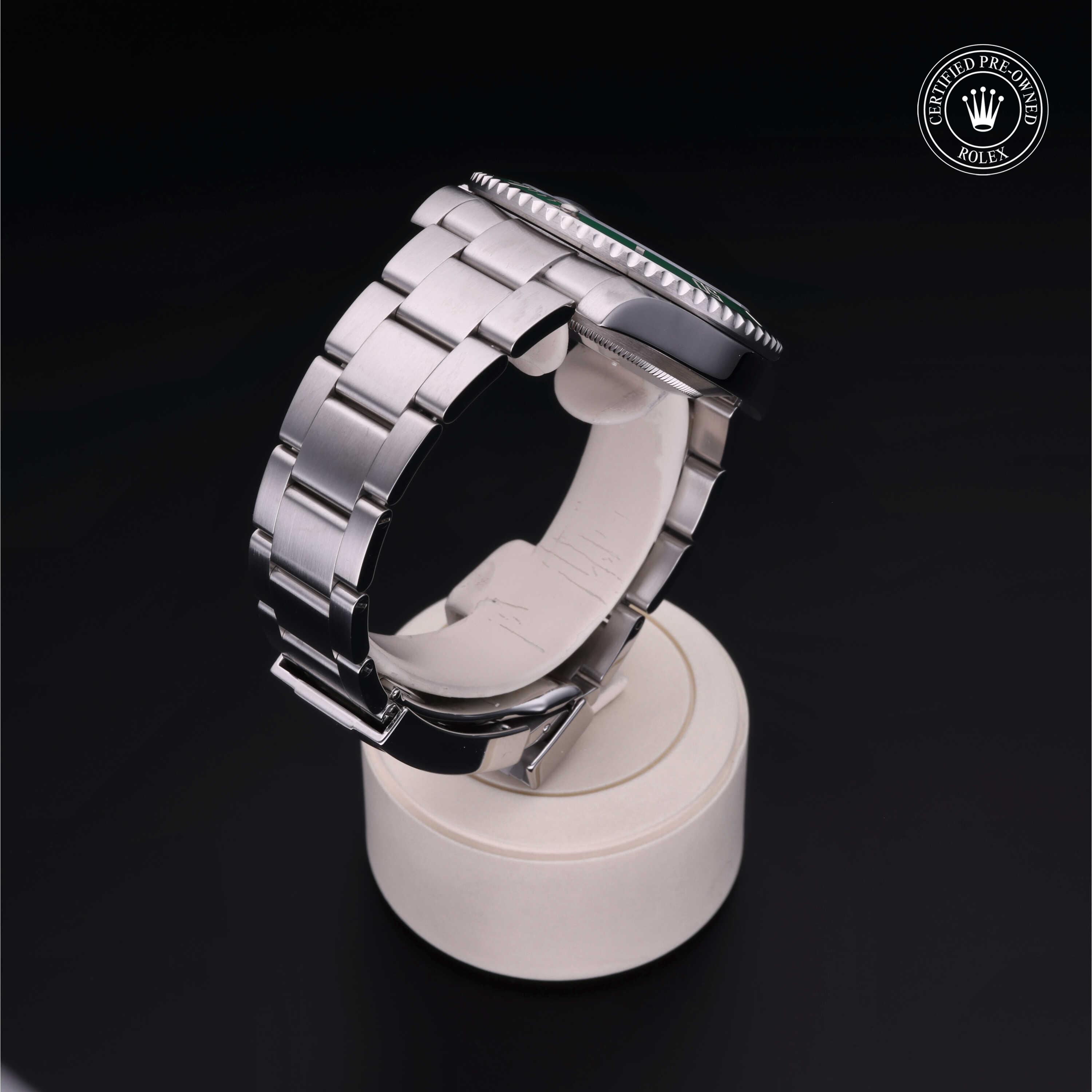 Oyster Perpetual Submariner