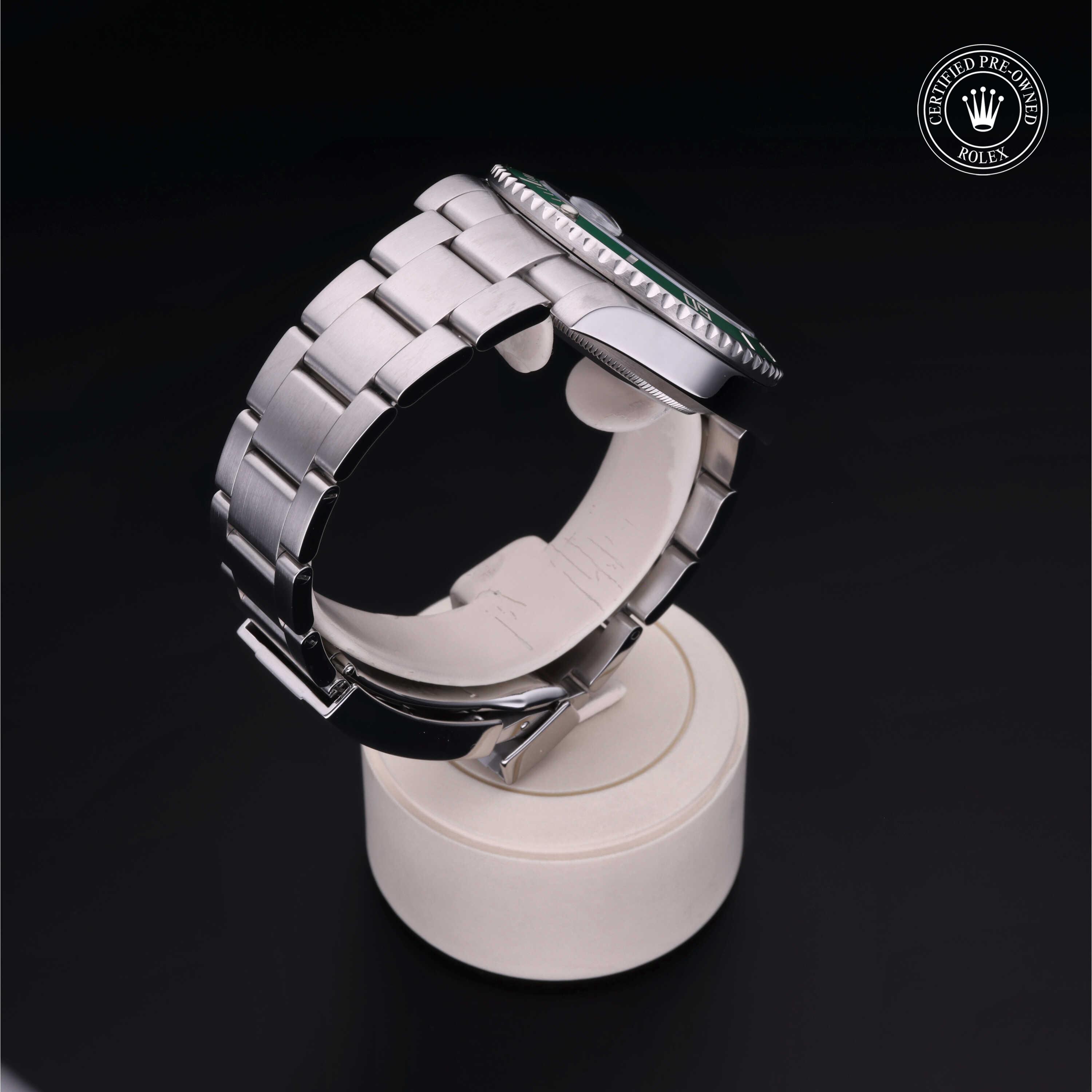 Oyster Perpetual Submariner