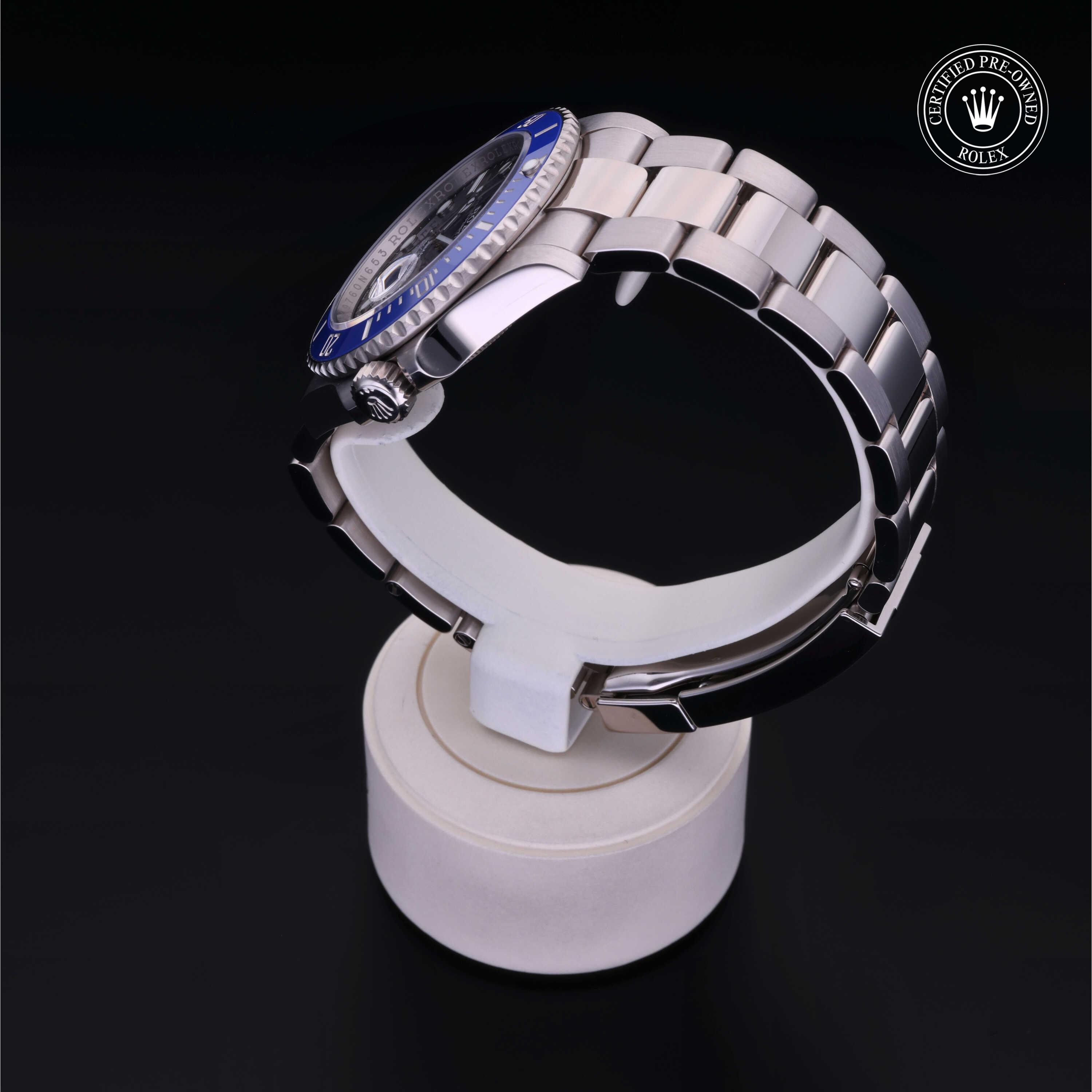 Oyster Perpetual Submariner