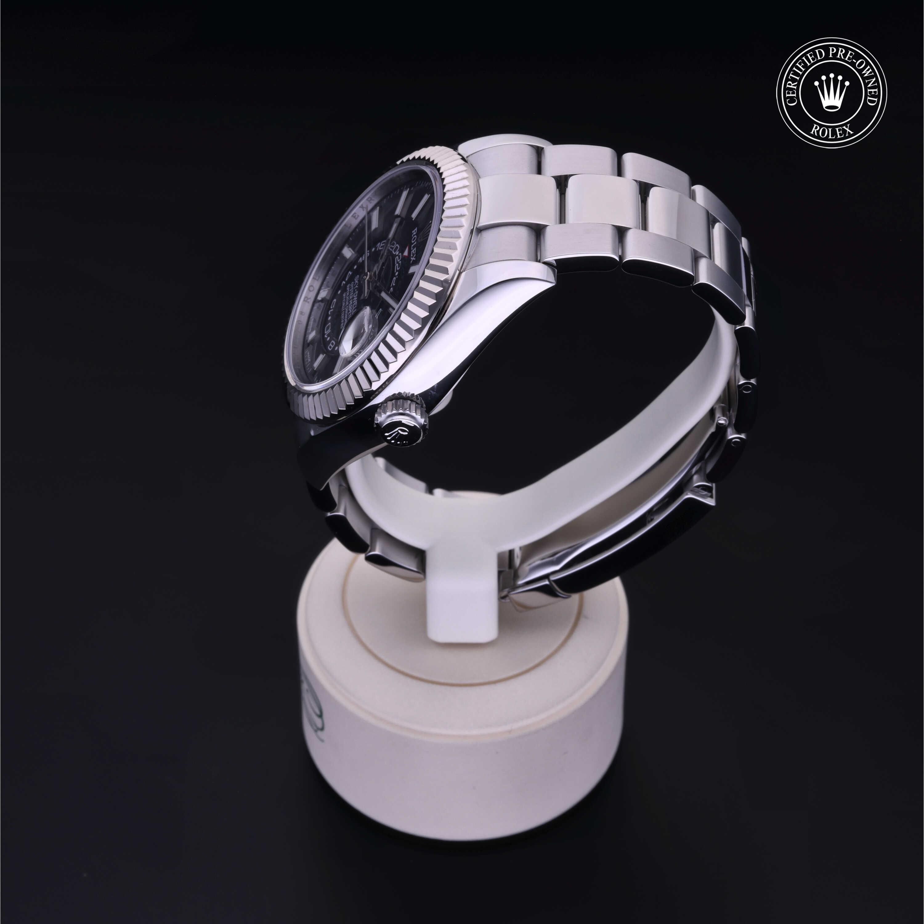 Oyster Perpetual Sky-Dweller