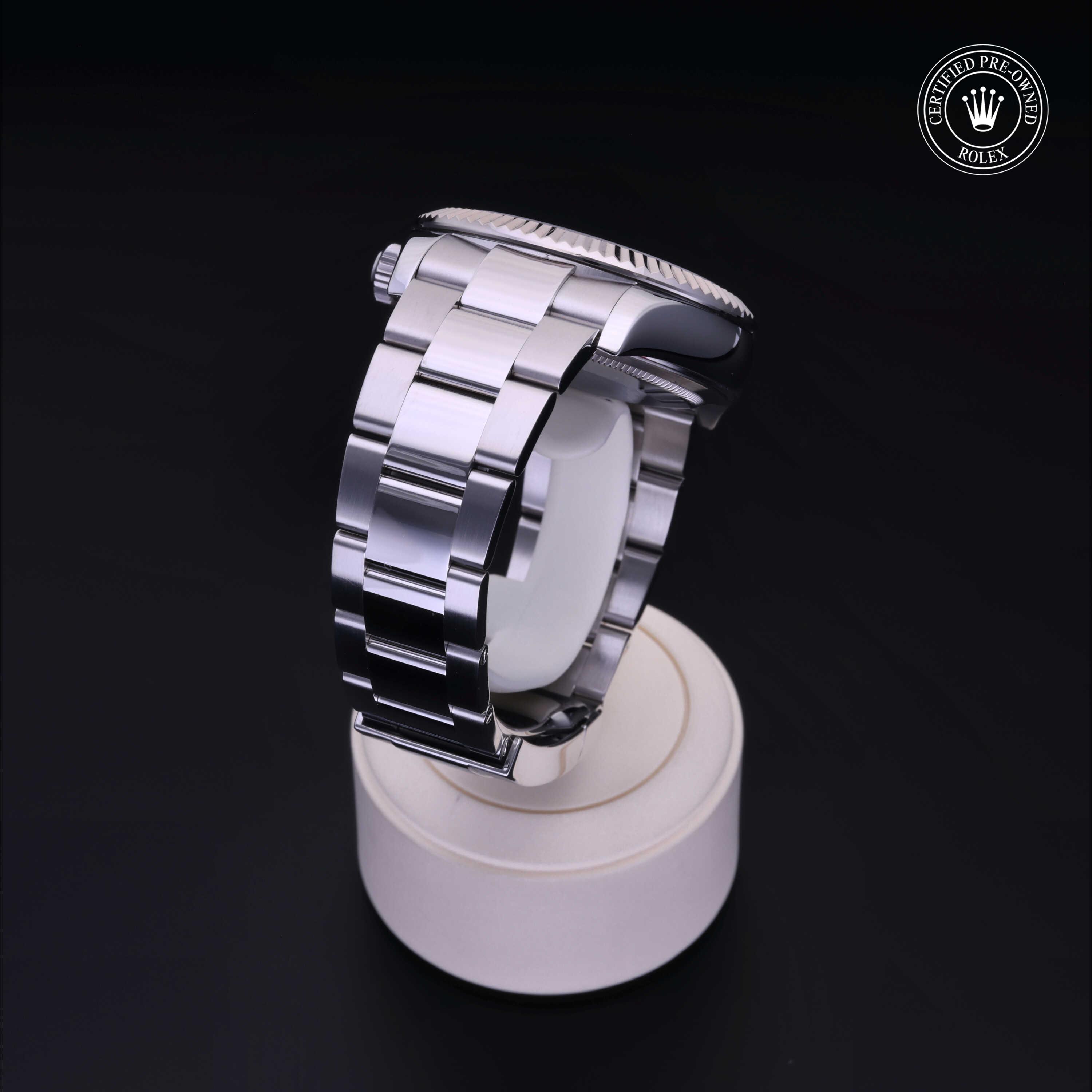 Oyster Perpetual Sky-Dweller