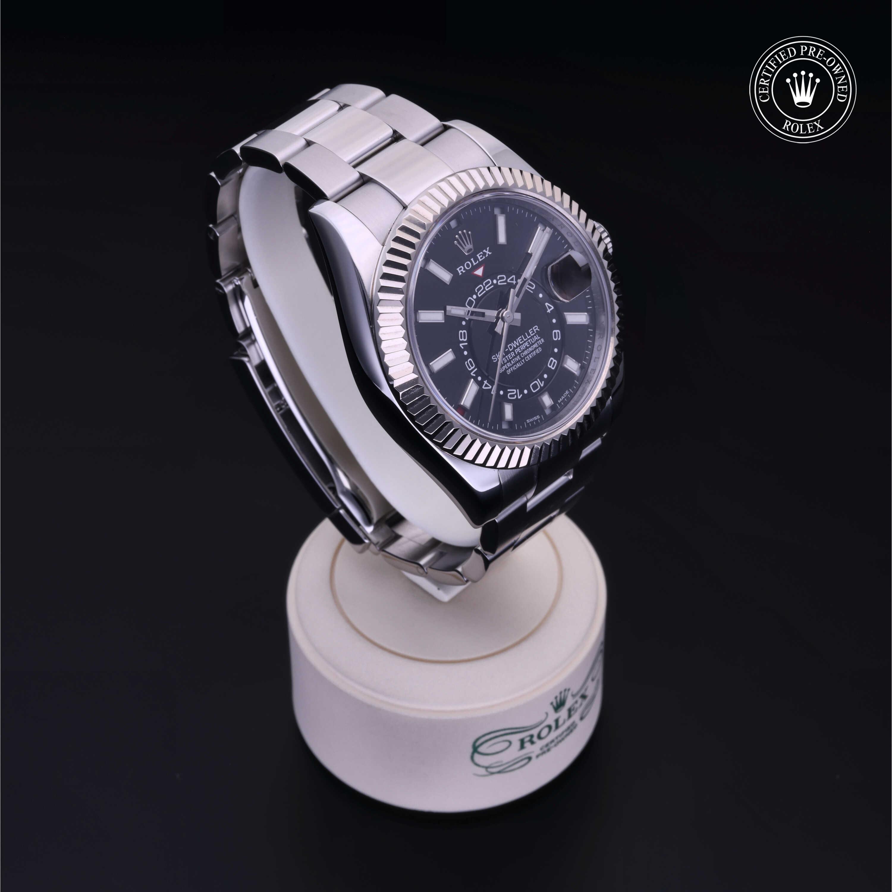Oyster Perpetual Sky-Dweller