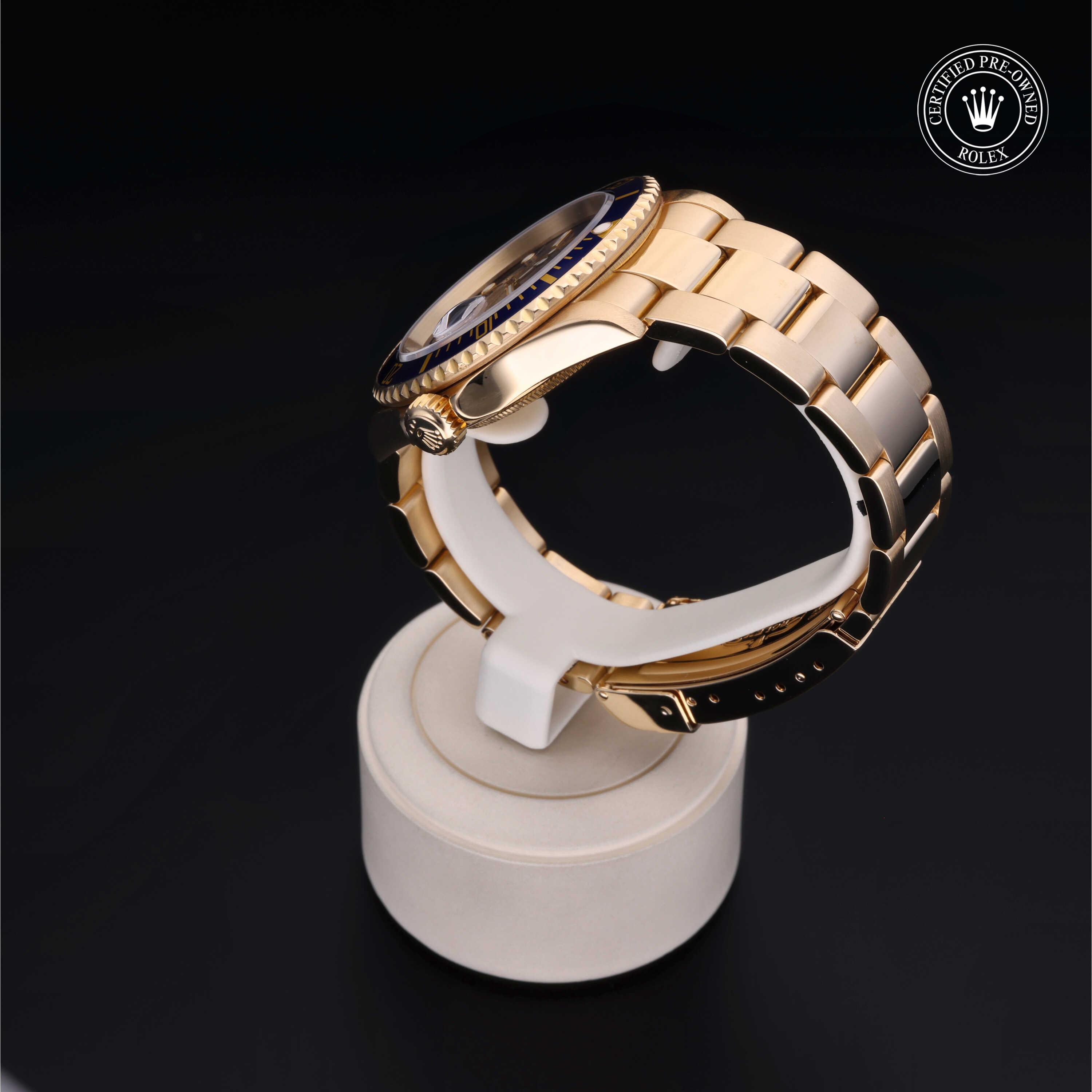 Oyster Perpetual Submariner