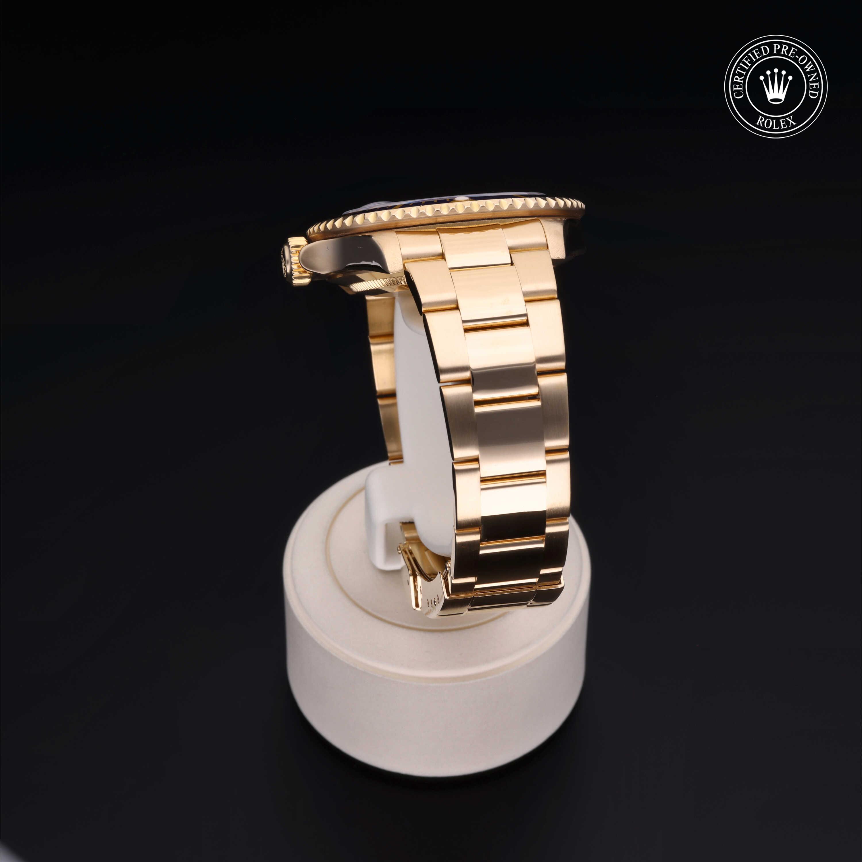 Oyster Perpetual Submariner