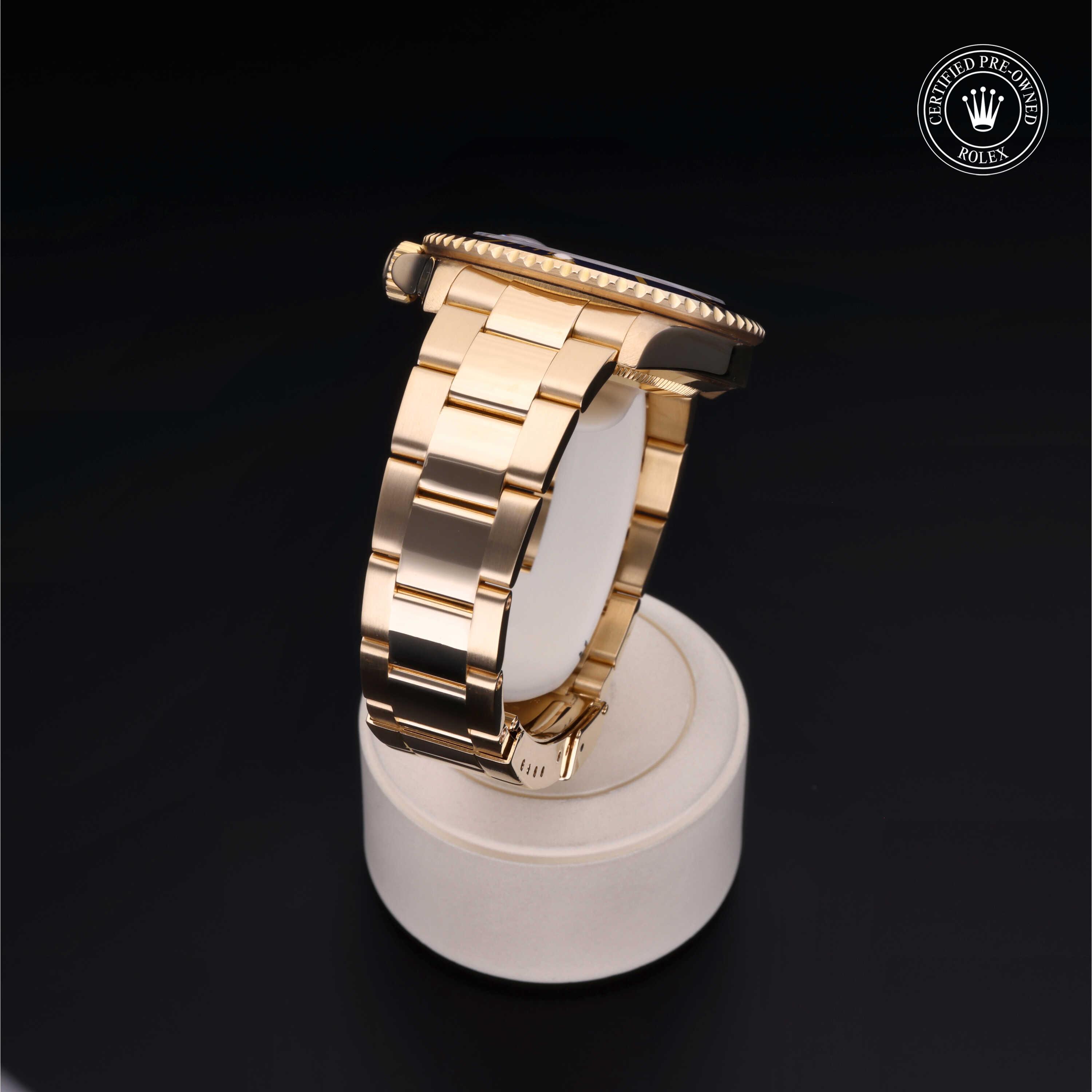 Oyster Perpetual Submariner