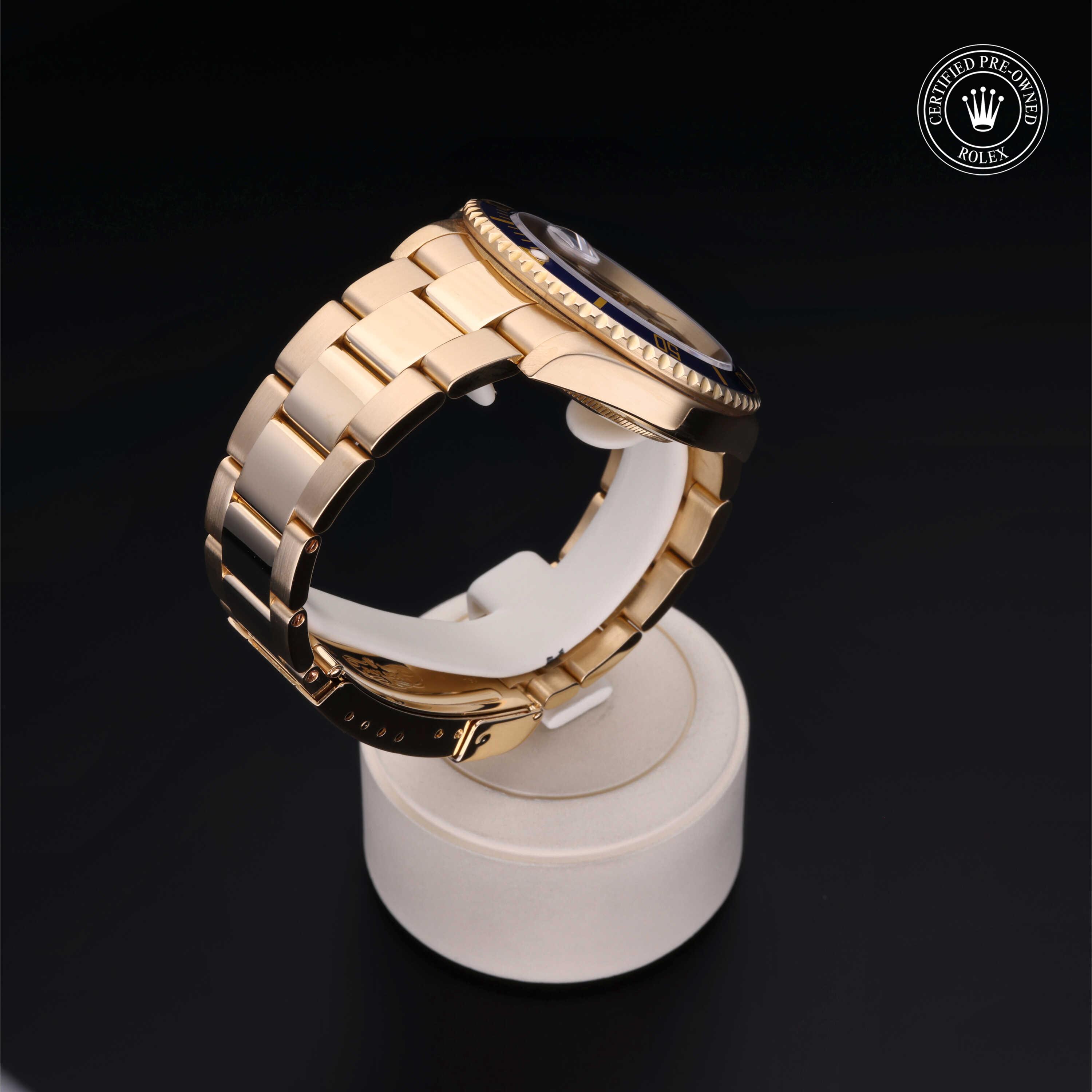 Oyster Perpetual Submariner