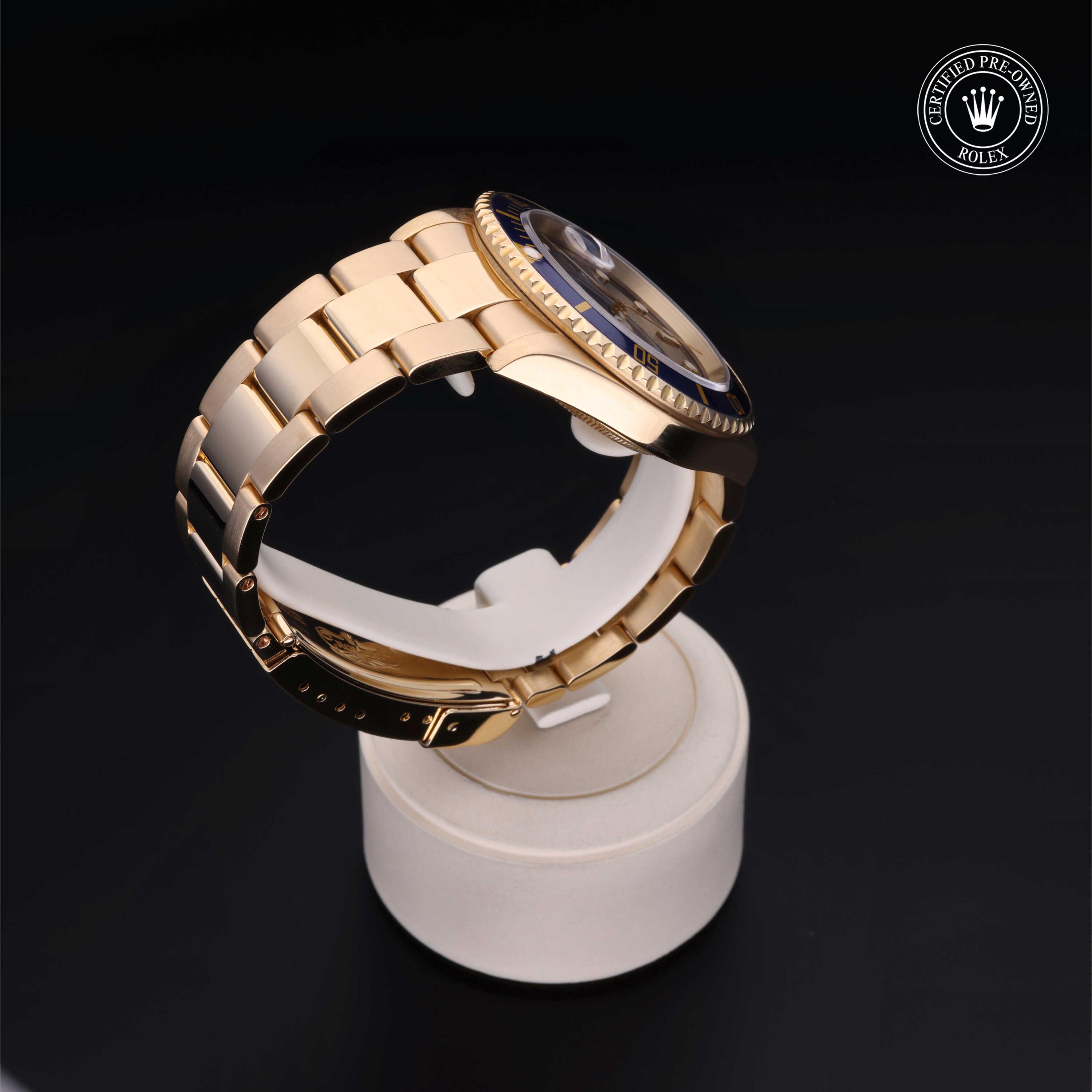 Oyster Perpetual Submariner