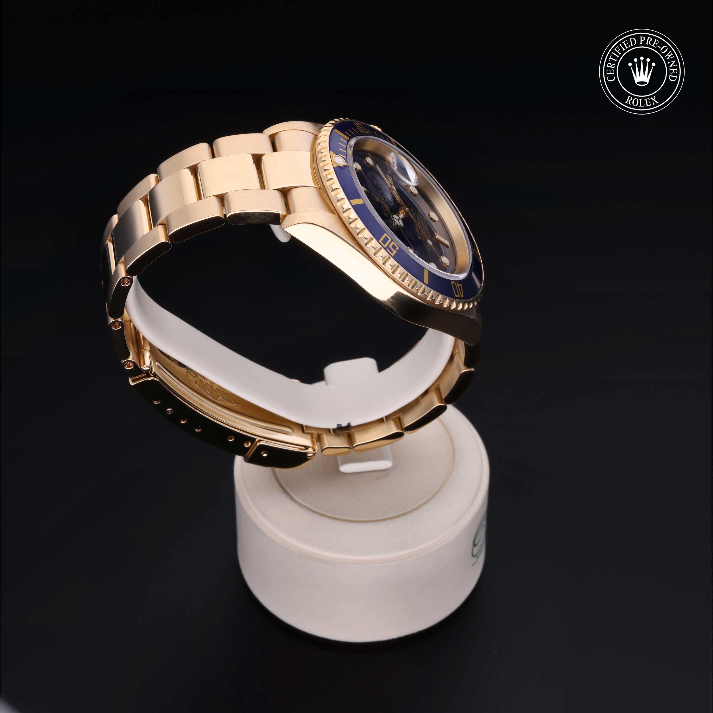 Oyster Perpetual Submariner