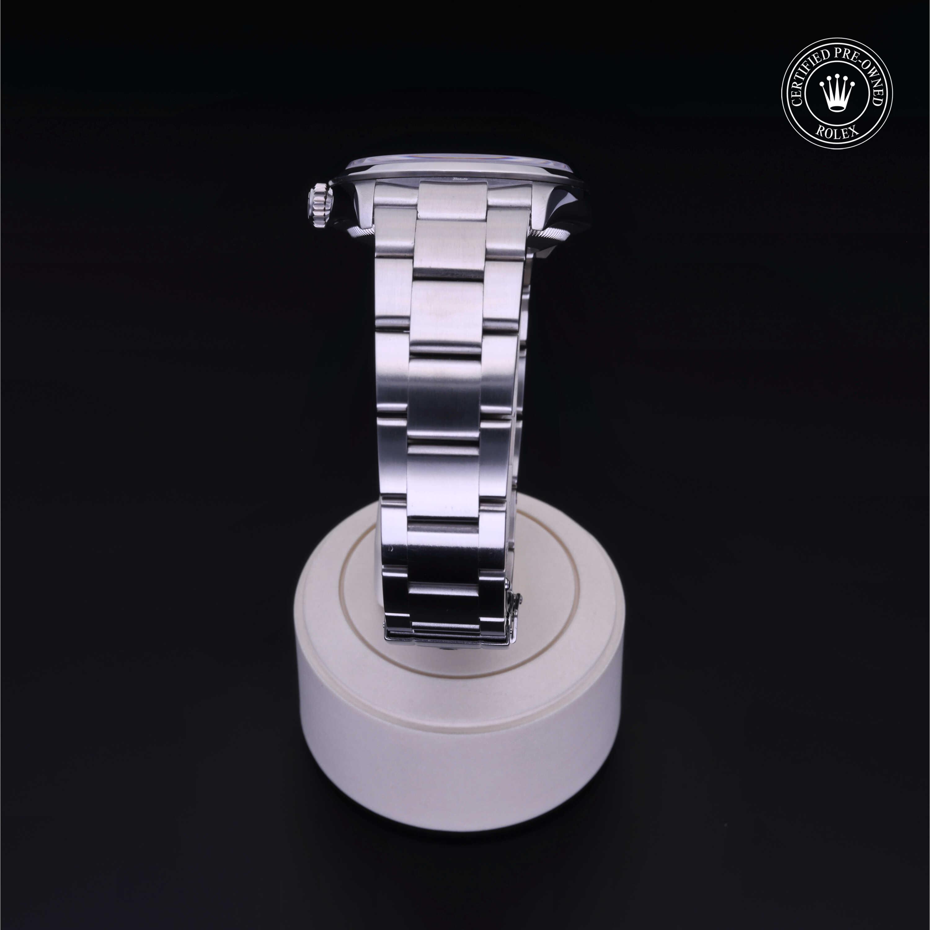 Oyster Perpetual Explorer
