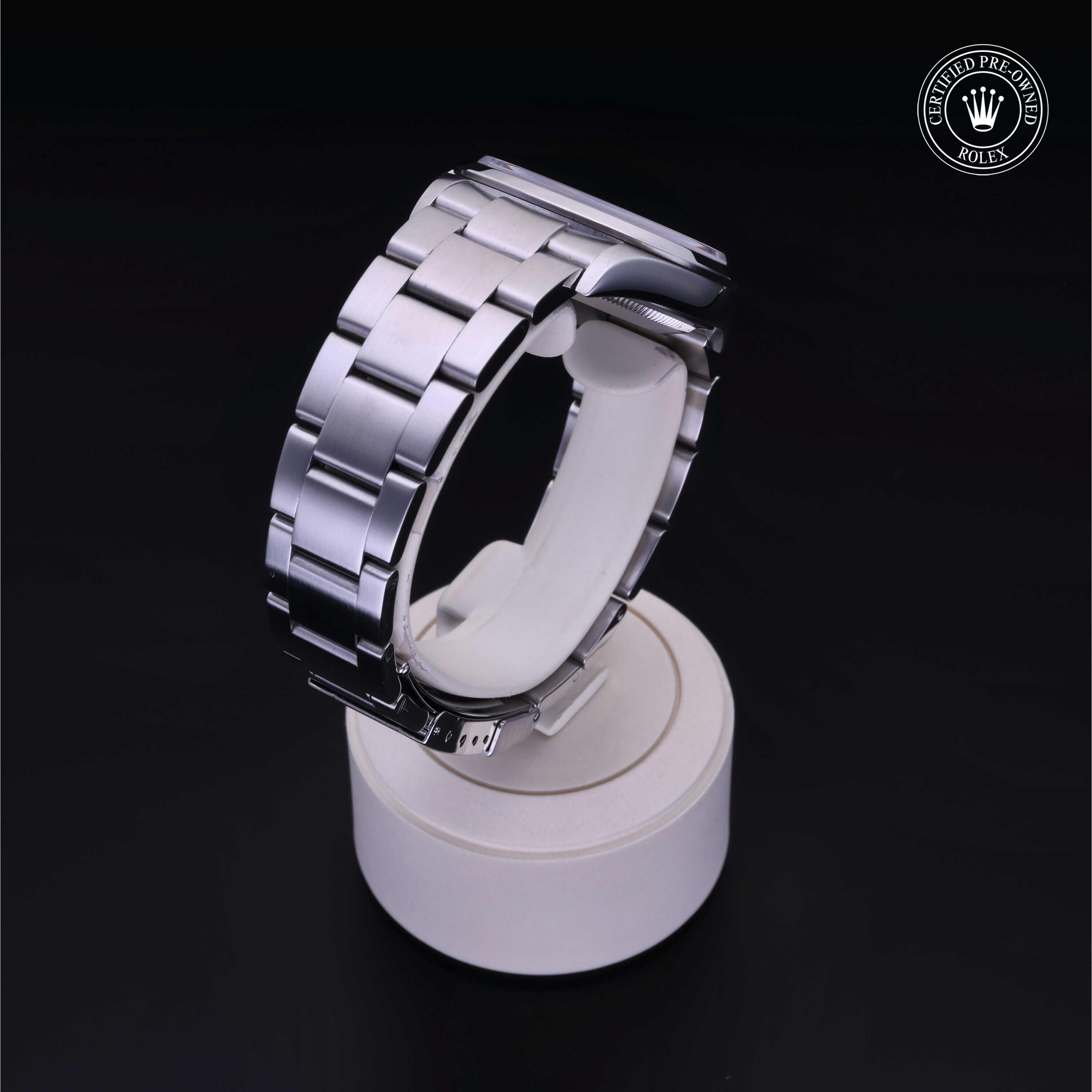 Oyster Perpetual Explorer
