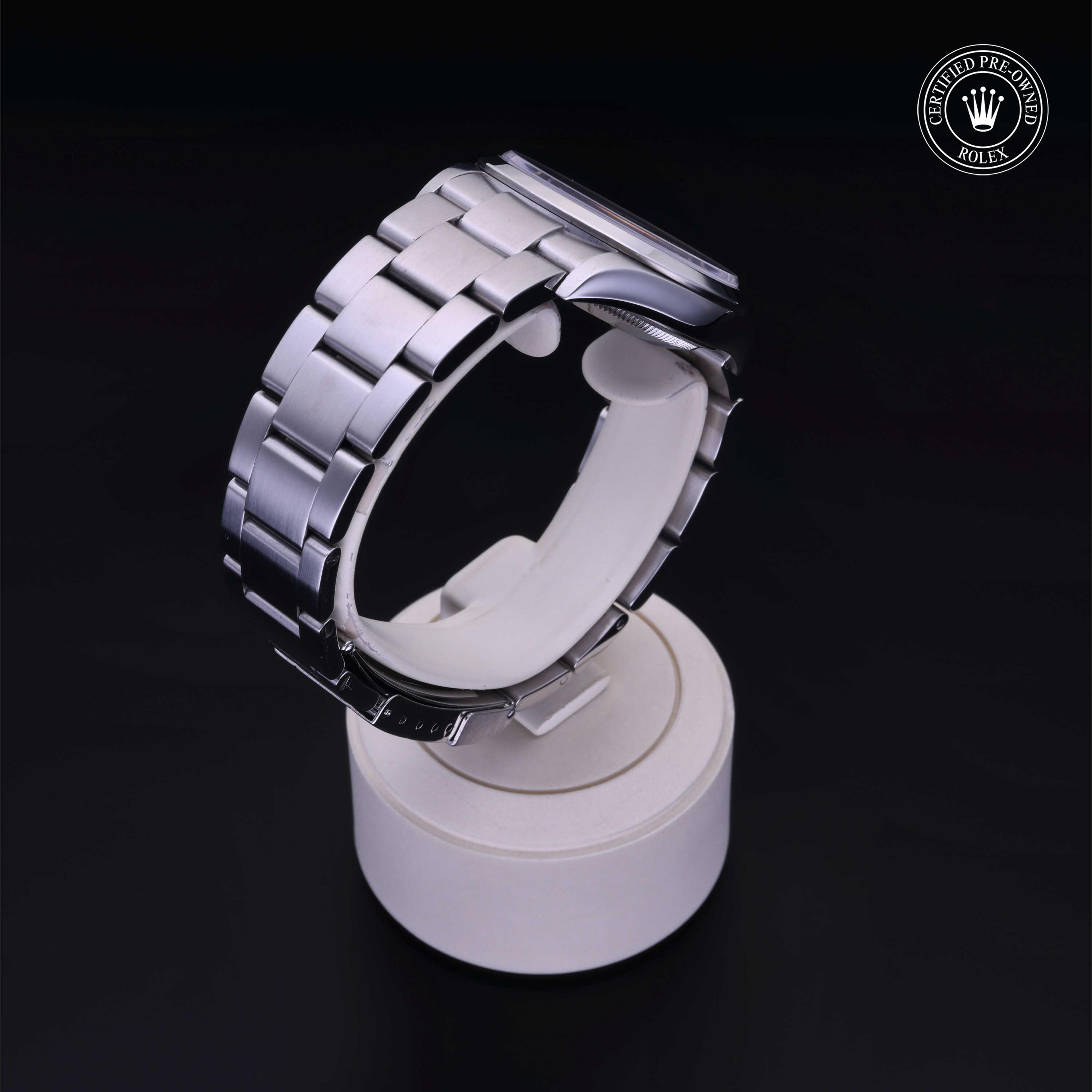 Oyster Perpetual Explorer