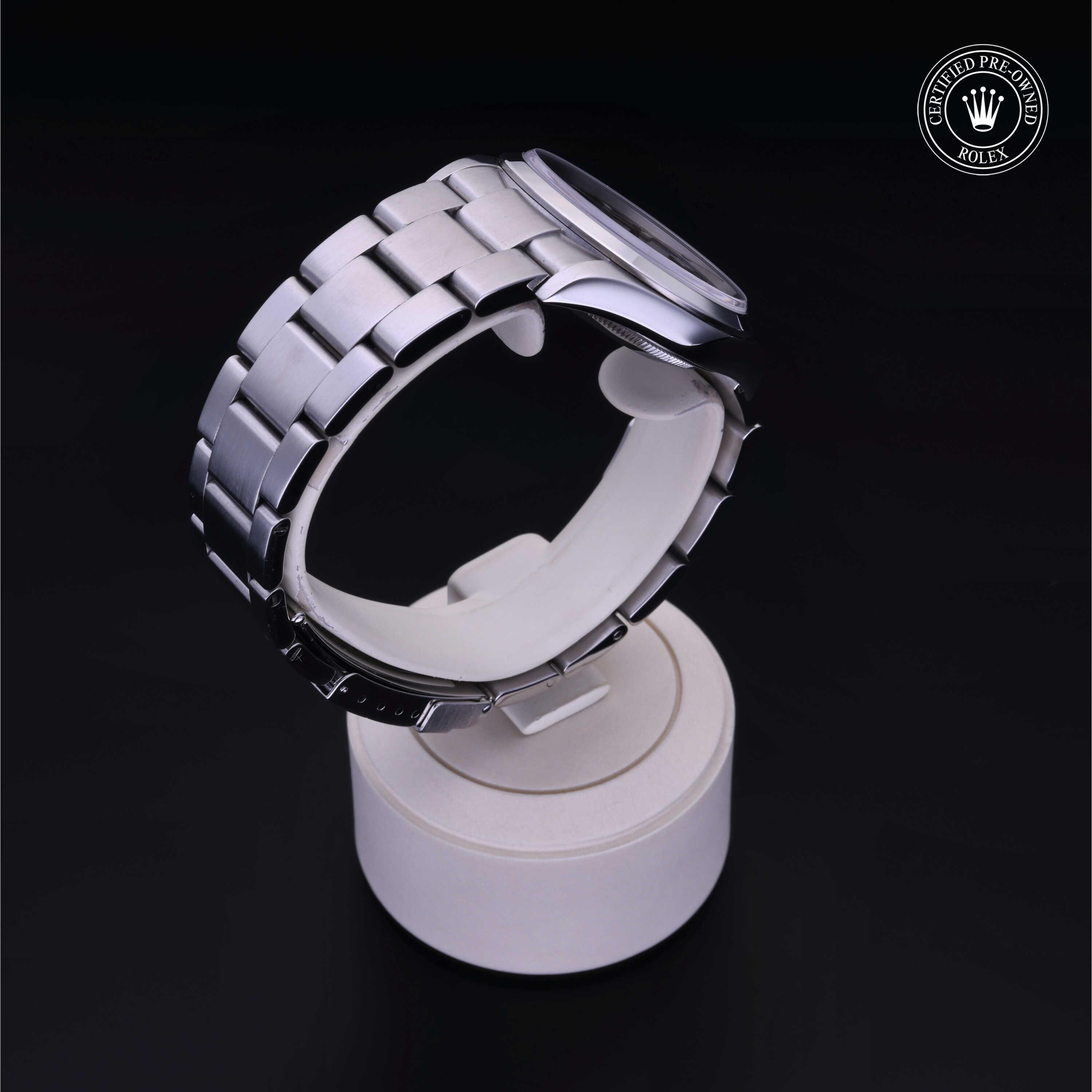 Oyster Perpetual Explorer