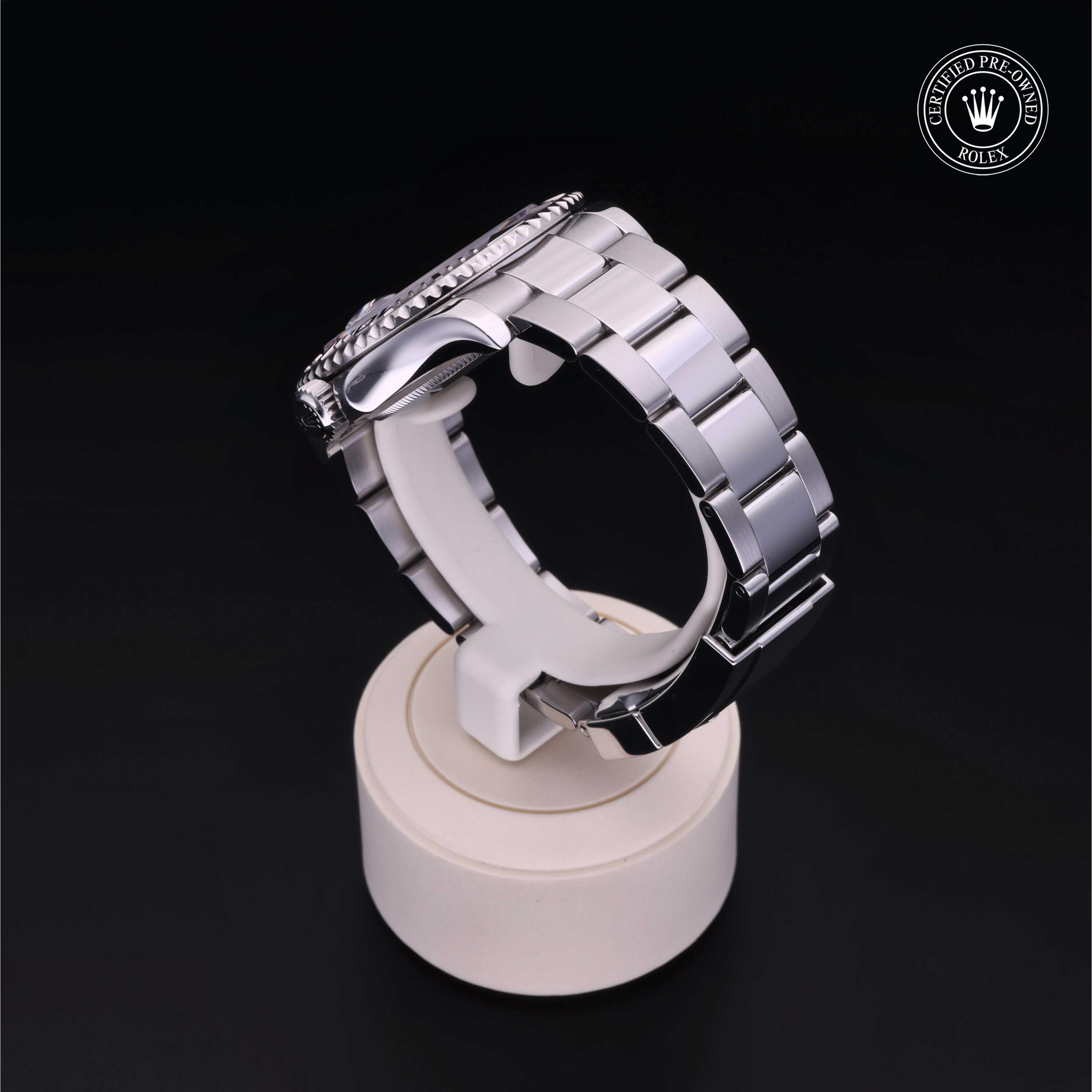 Oyster Perpetual Yacht-Master 40
